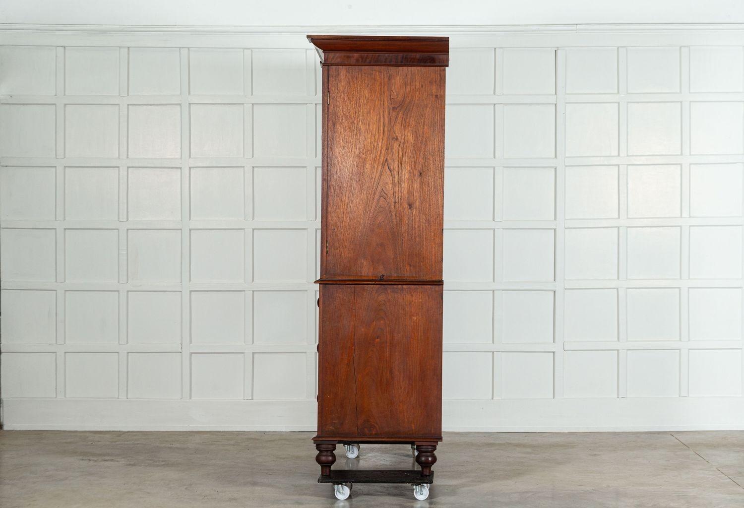 Large English Regency Mahogany Linen Press For Sale 4