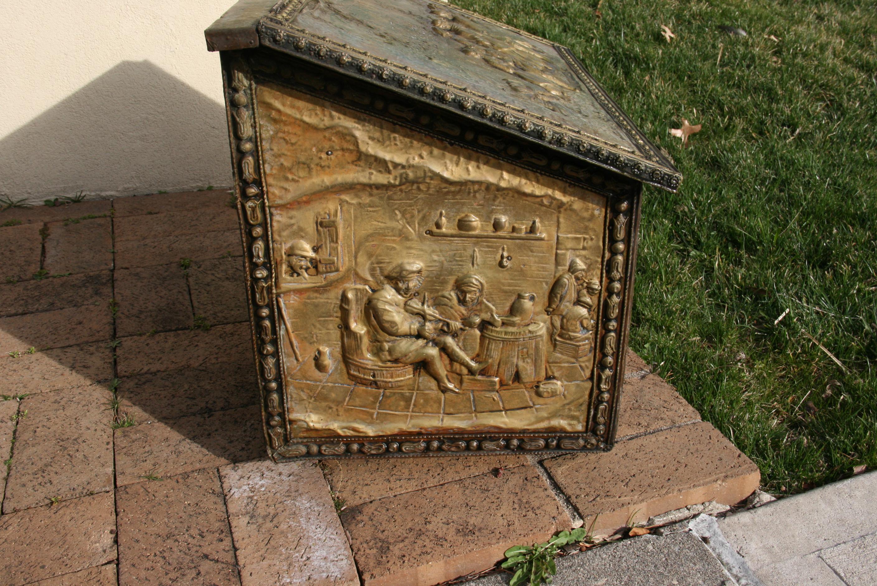 Antique Wood-Holder/Coal Bin  covered in Embossed Gilt Brass late 19th century For Sale 5