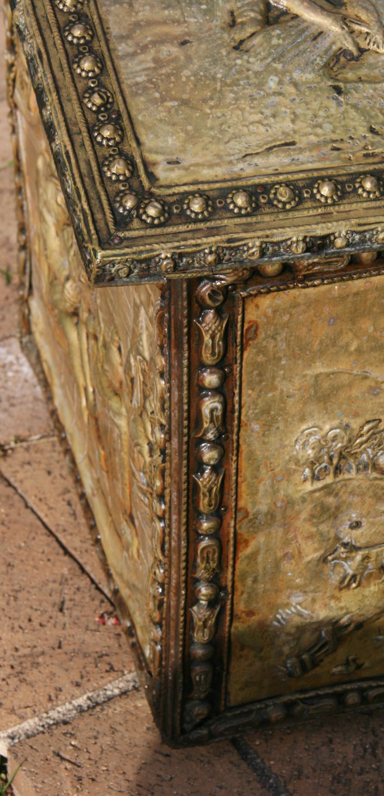 Antique Wood-Holder/Coal Bin  covered in Embossed Gilt Brass late 19th century For Sale 2