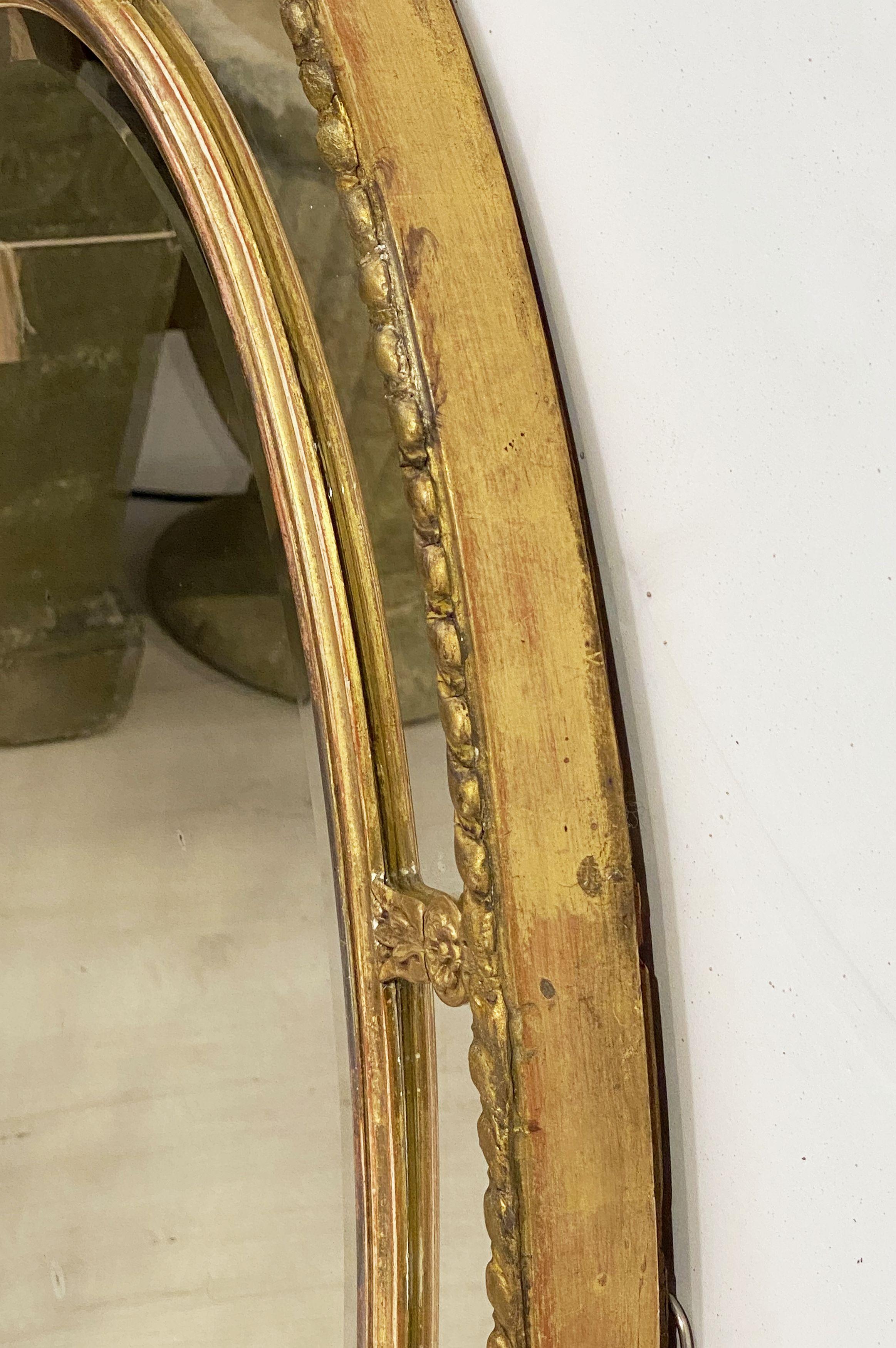 Large English Segmented Gilt Oval Wall Mirror (H 44 3/4 x W 32 1/4) 6