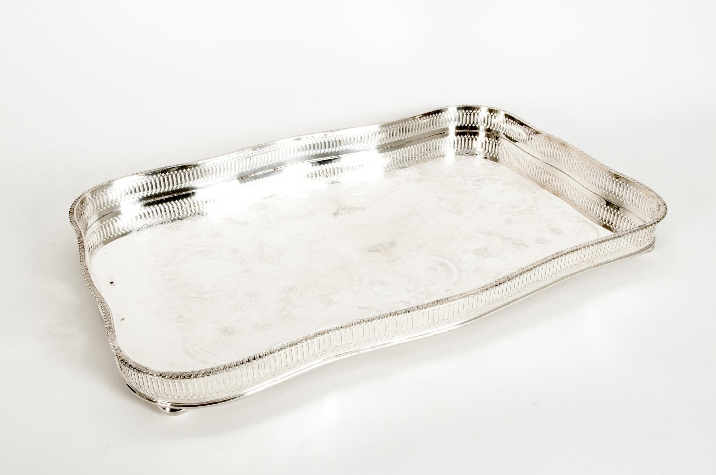 Mid-20th Century Large English Sheffield Silver Plated Footed Barware Gallery Tray