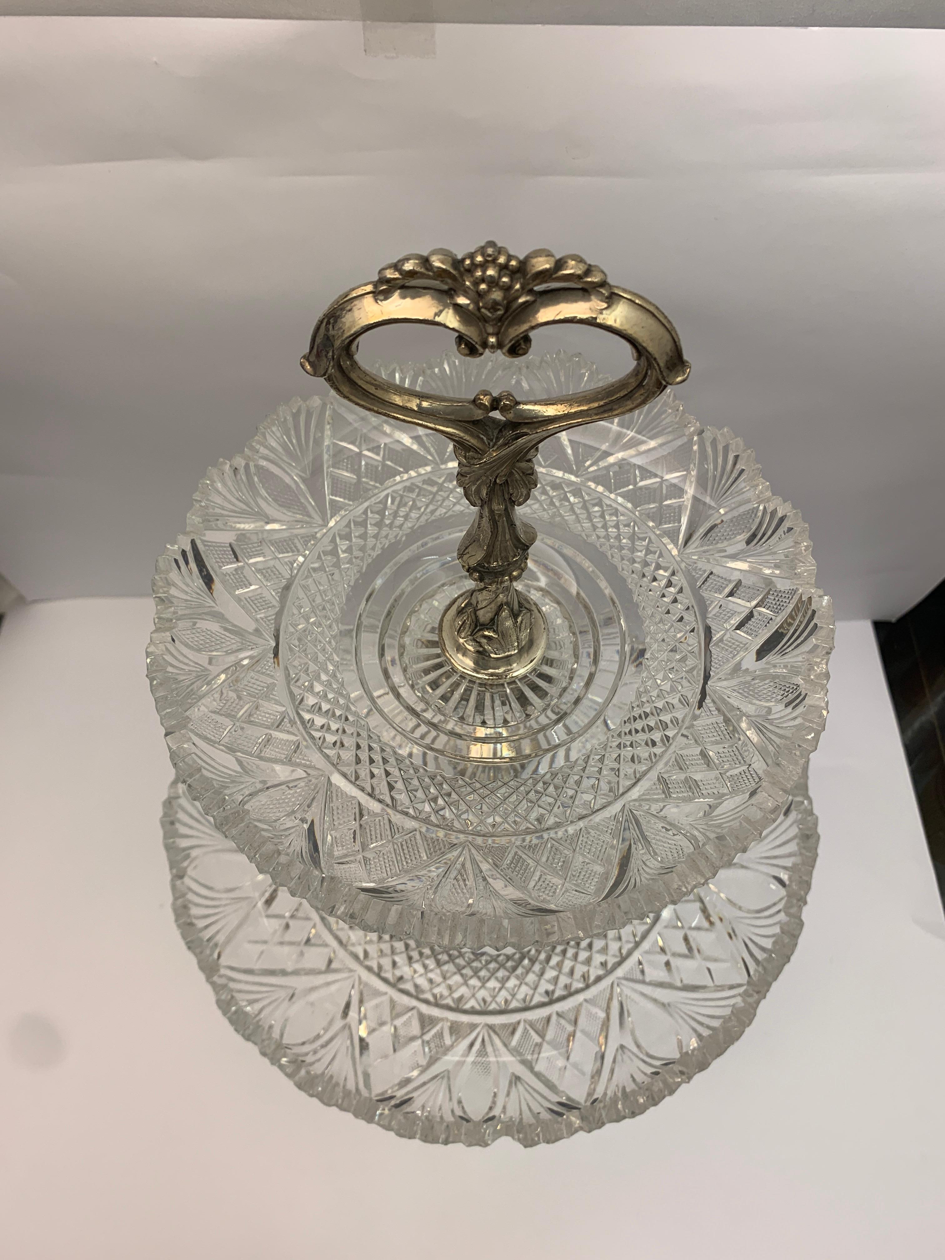 Large English Silver Plated Cake Stand, 19th Century In Good Condition For Sale In London, London