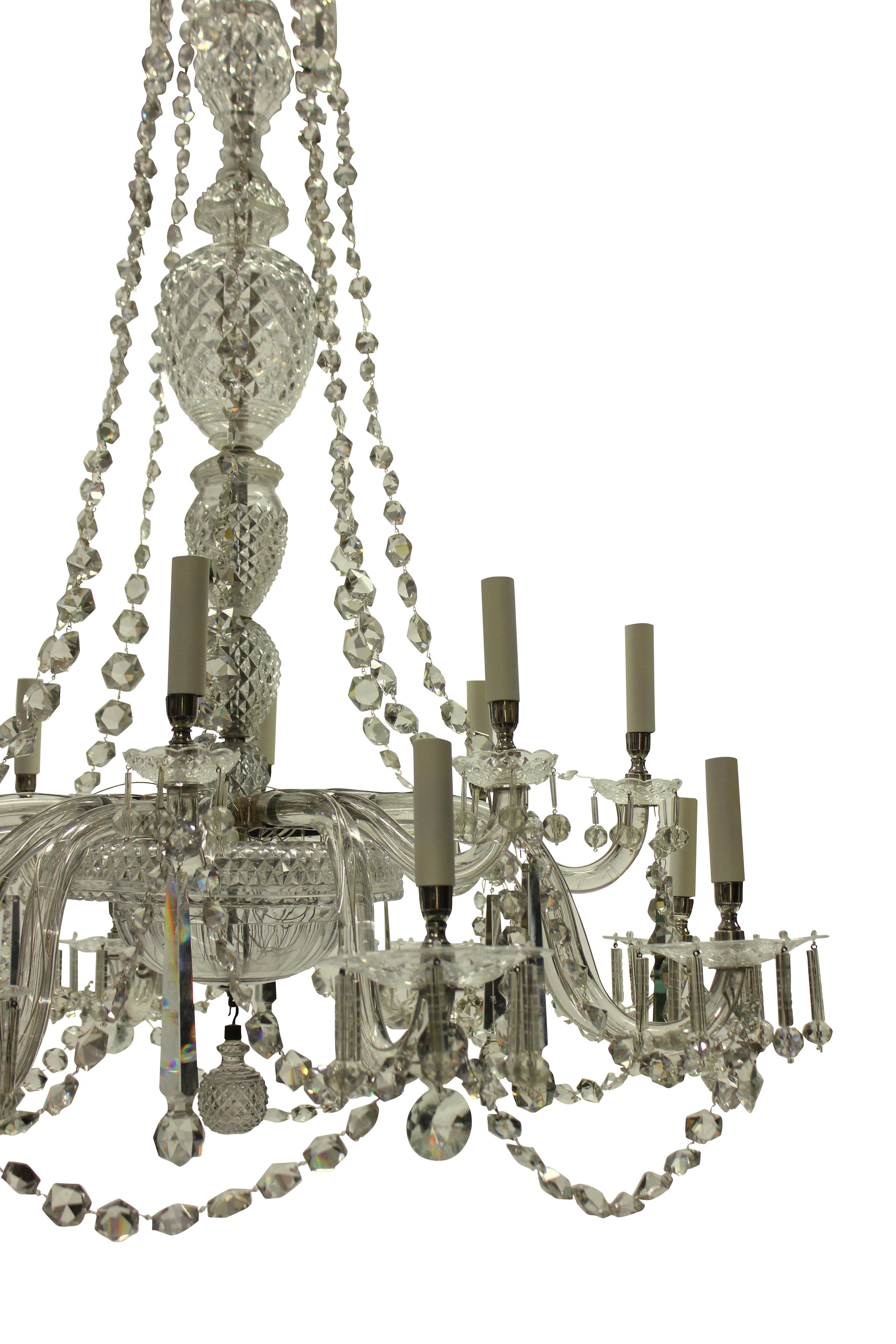 Large English Sixteen Arm Cut Glass Chandelier of Fine Quality For Sale 2