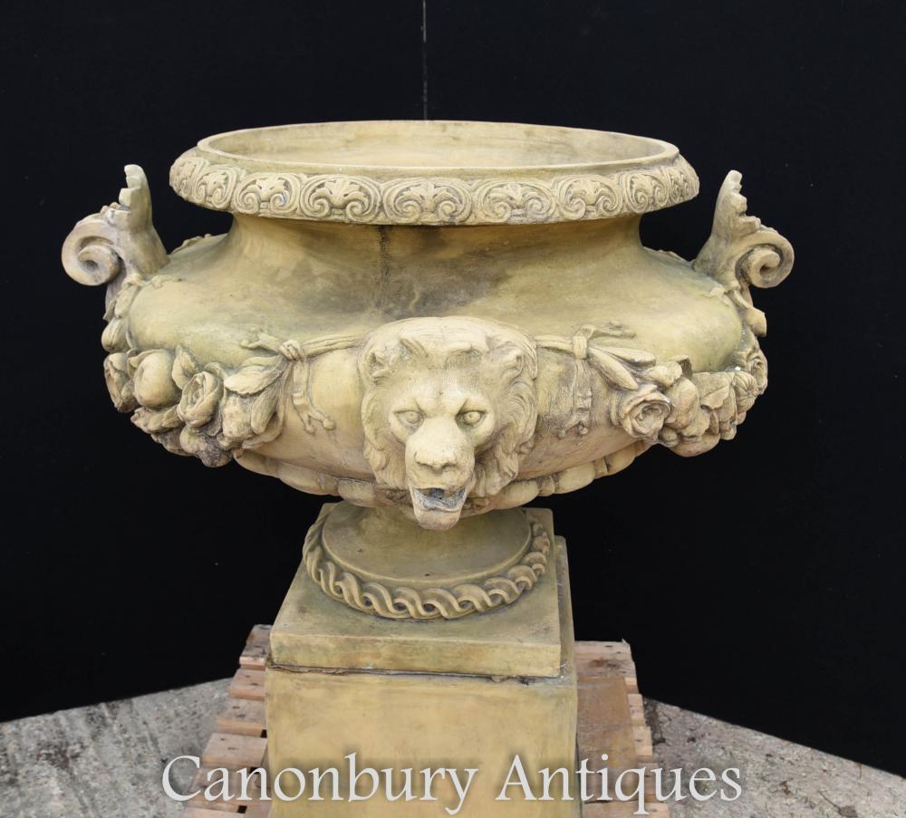 Large English Stone Garden Urn on Pedestal Plinth Classic Architectural In Good Condition For Sale In Potters Bar, GB