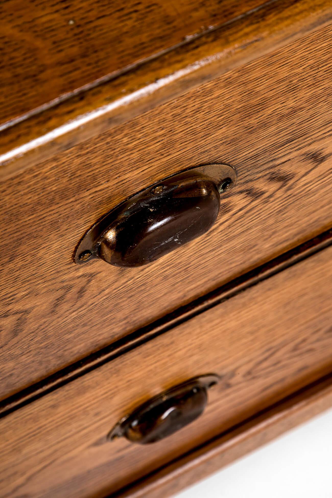 Large English Victorian Oak Haberdashery Drawers im Angebot 4