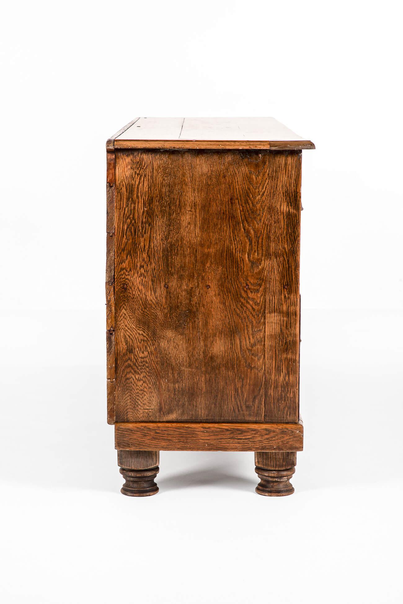 Large English Victorian Oak Haberdashery Drawers (Spätviktorianisch) im Angebot