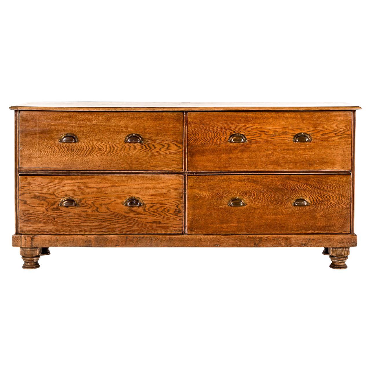 Large English Victorian Oak Haberdashery Drawers im Angebot