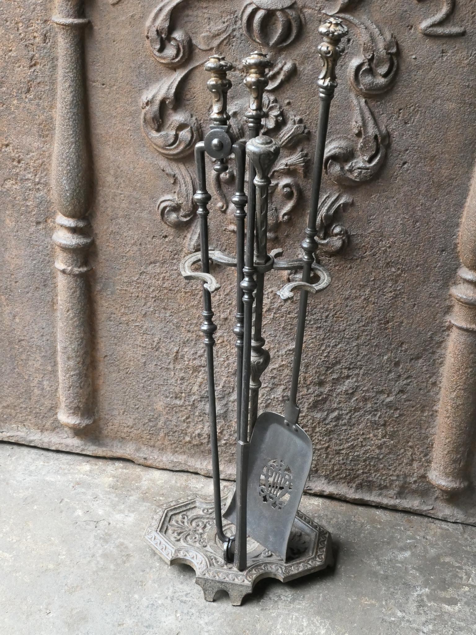 Cast Large English Victorian Period Fireplace Tools, 19th C For Sale