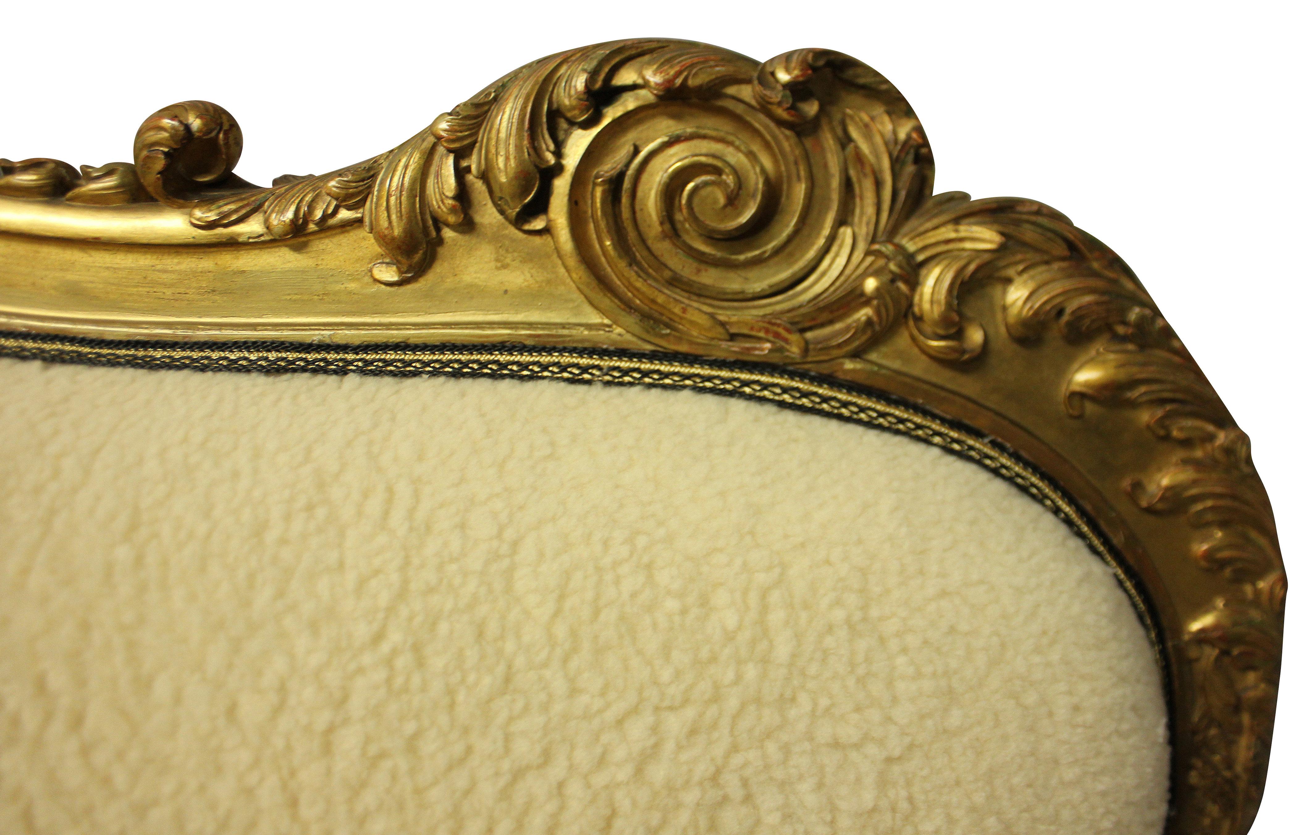 Giltwood Large English Water Gilded and Finely Carved Settee