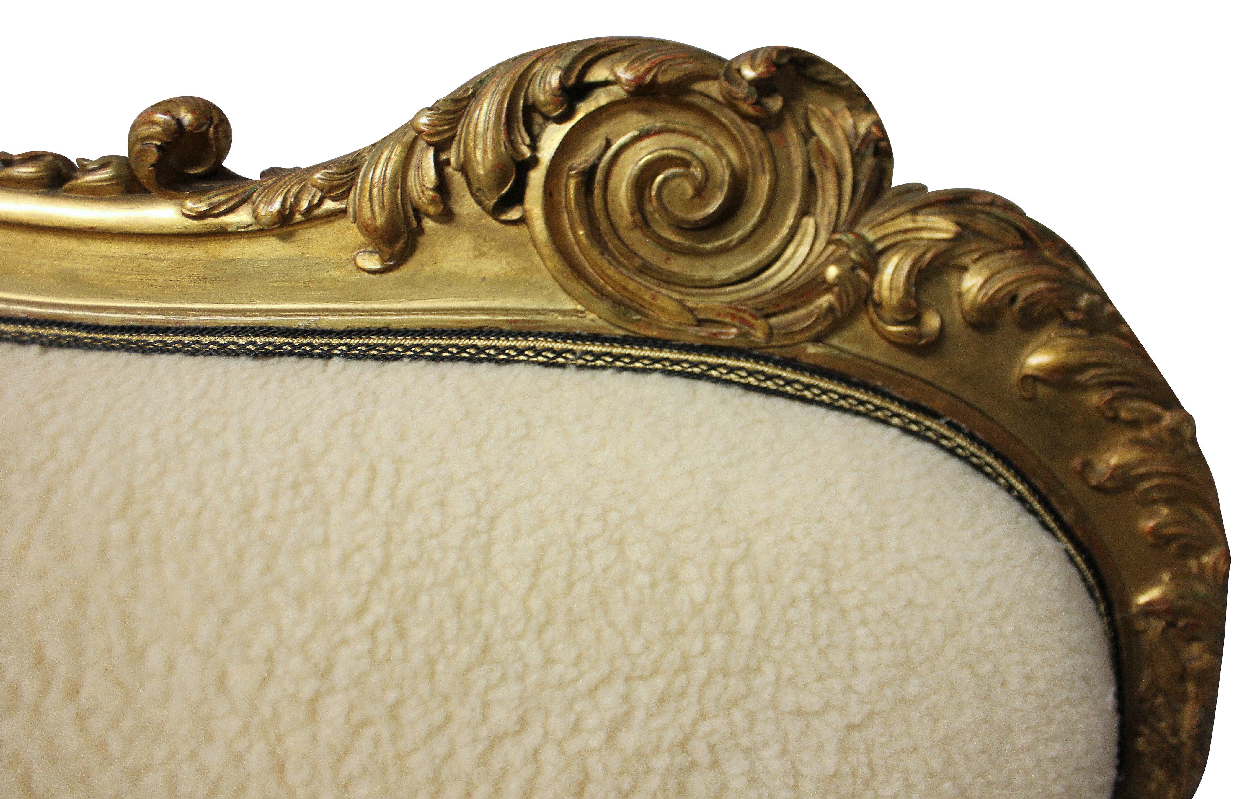 Giltwood Large English Water Gilded and Finely Carved Settee For Sale