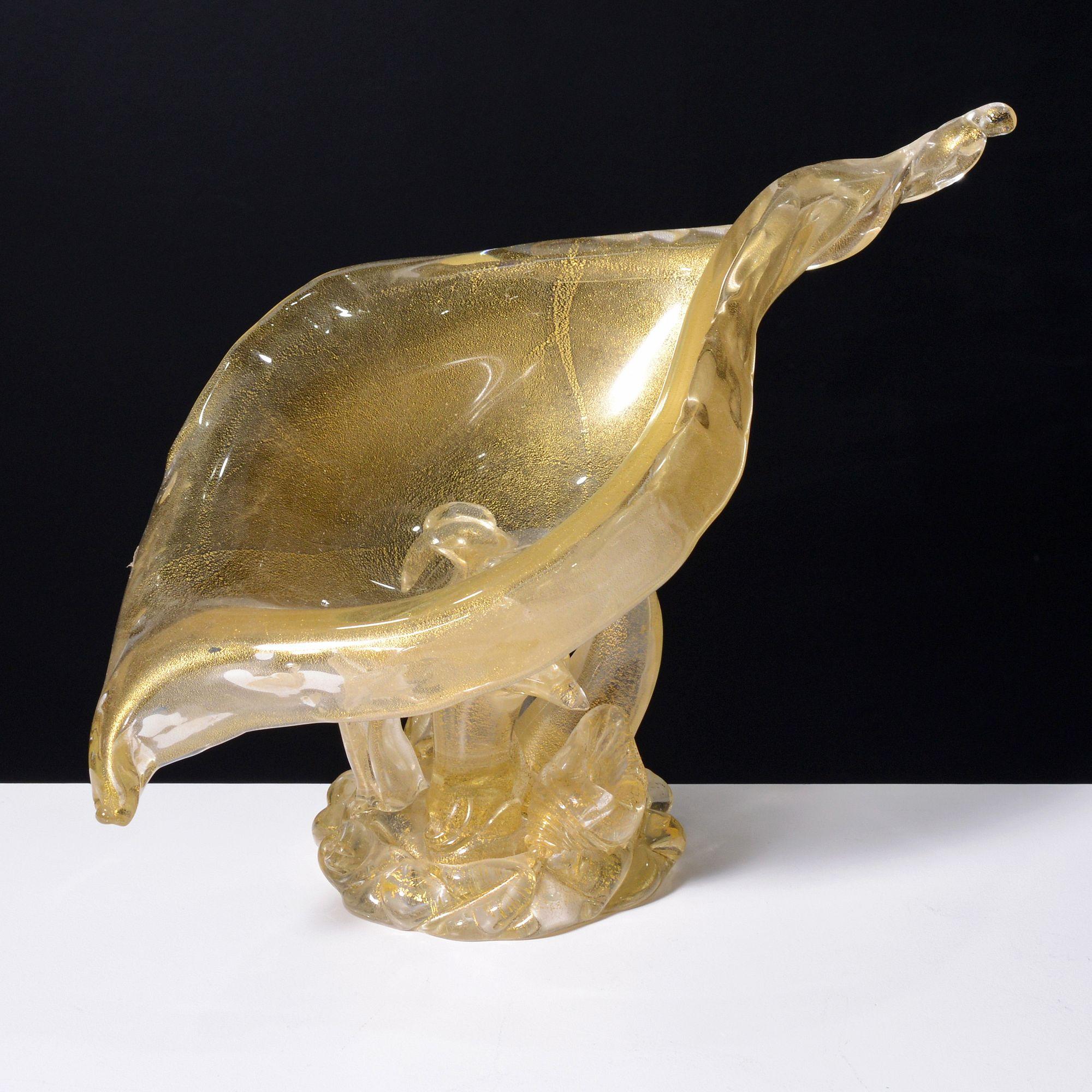 Large Ercole Barovier CONCHIGLIA Shell Compote / Vessel, Murano In Good Condition For Sale In Lake Worth Beach, FL