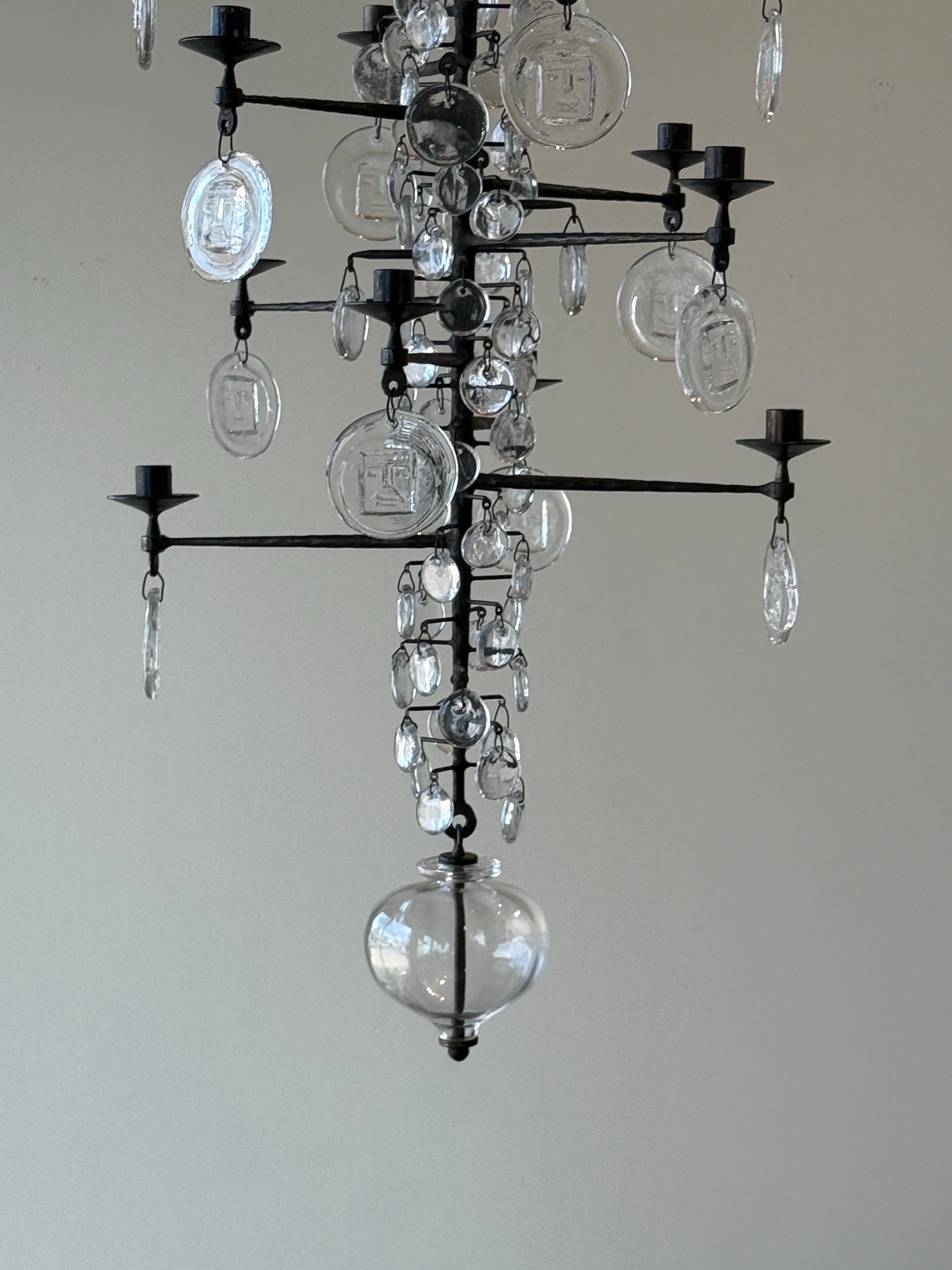 Grand lustre en fer et verre d'Erik Hoglund en vente 10