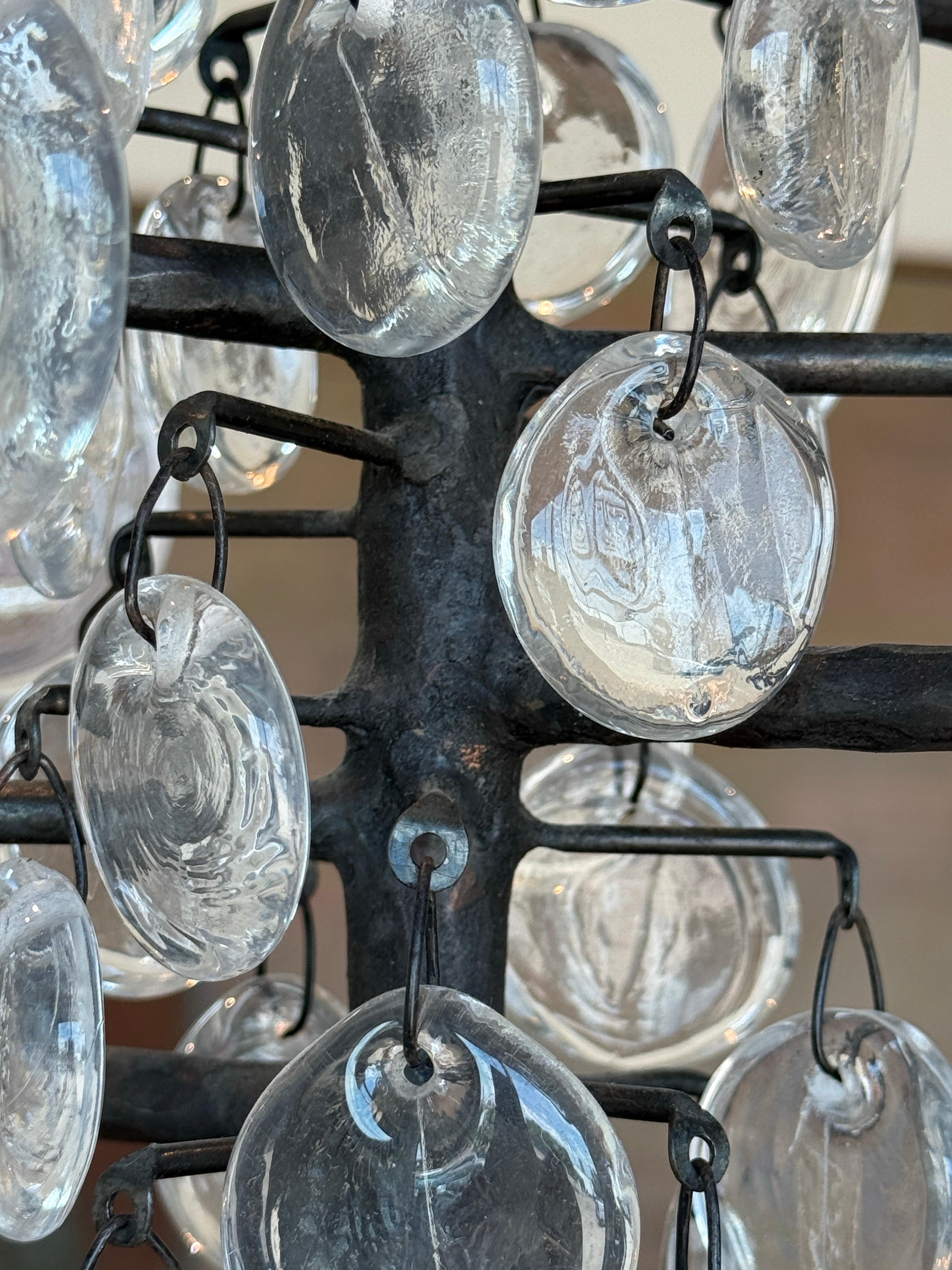 Grand lustre en fer et verre d'Erik Hoglund en vente 4