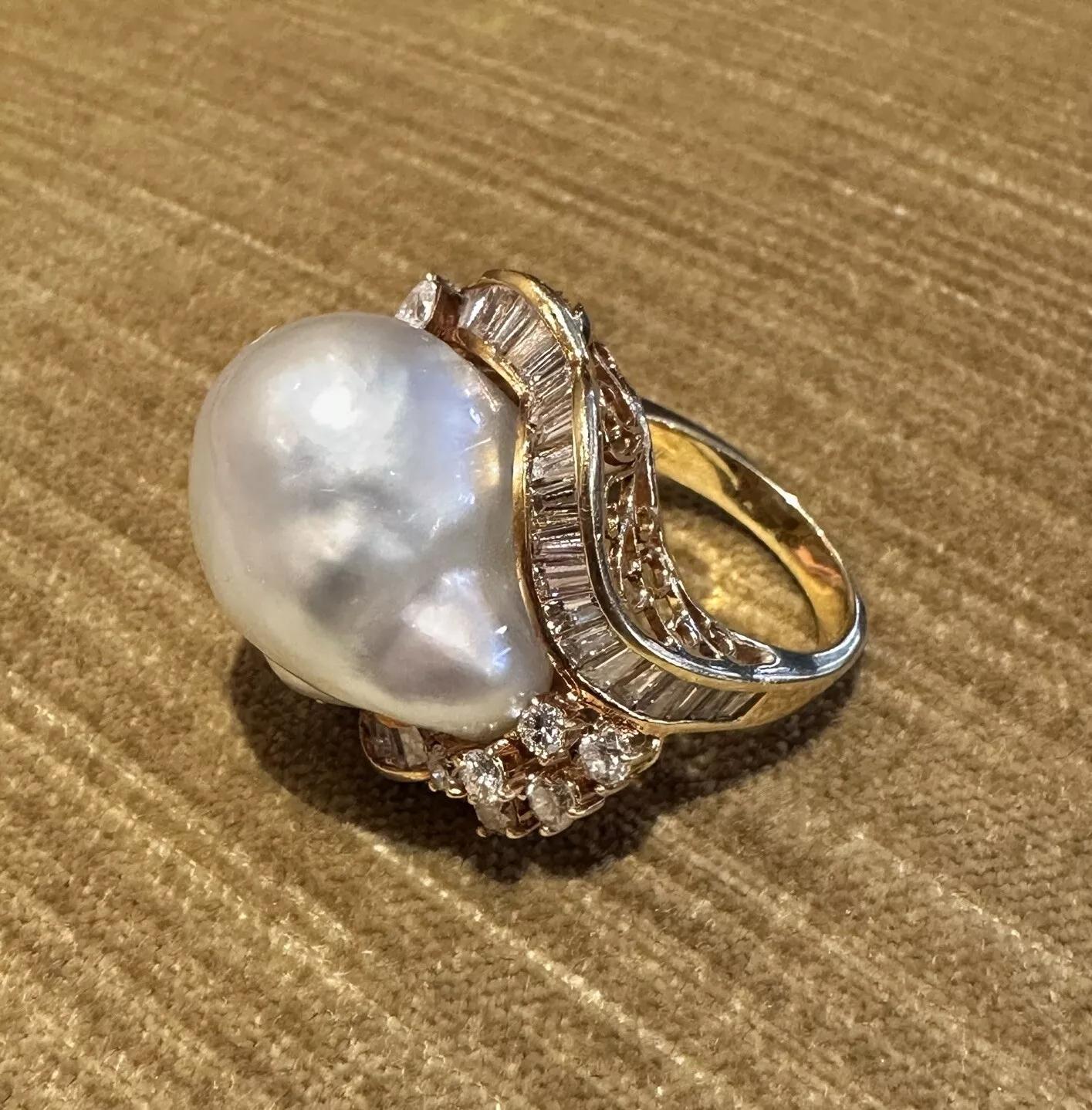 Round Cut Large Estate Baroque Pearl and Diamond Ring in 18k Yellow Gold For Sale