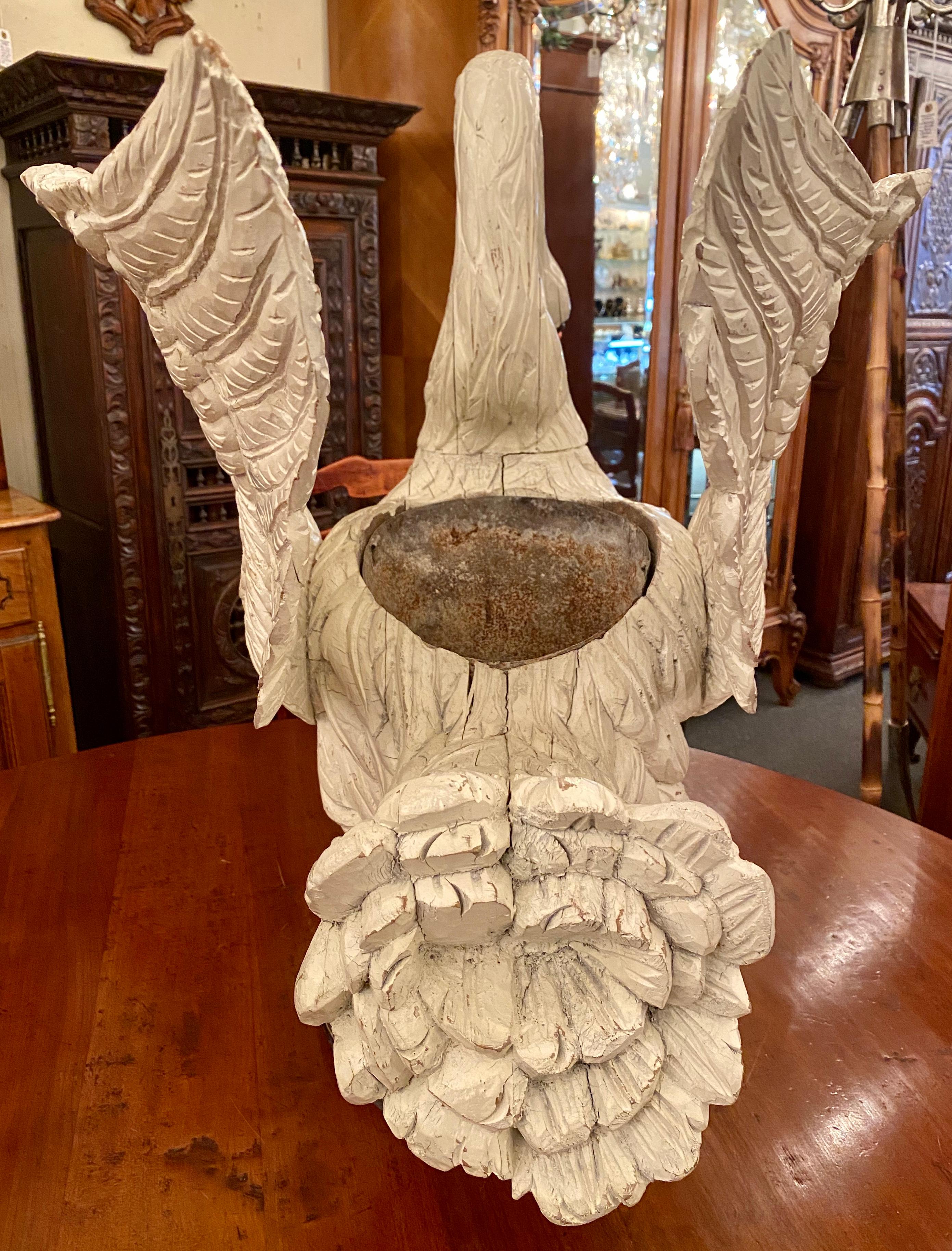 Large Estate Carved and Painted Wood Swan Jardinière, circa 1920-1930 In Good Condition In New Orleans, LA