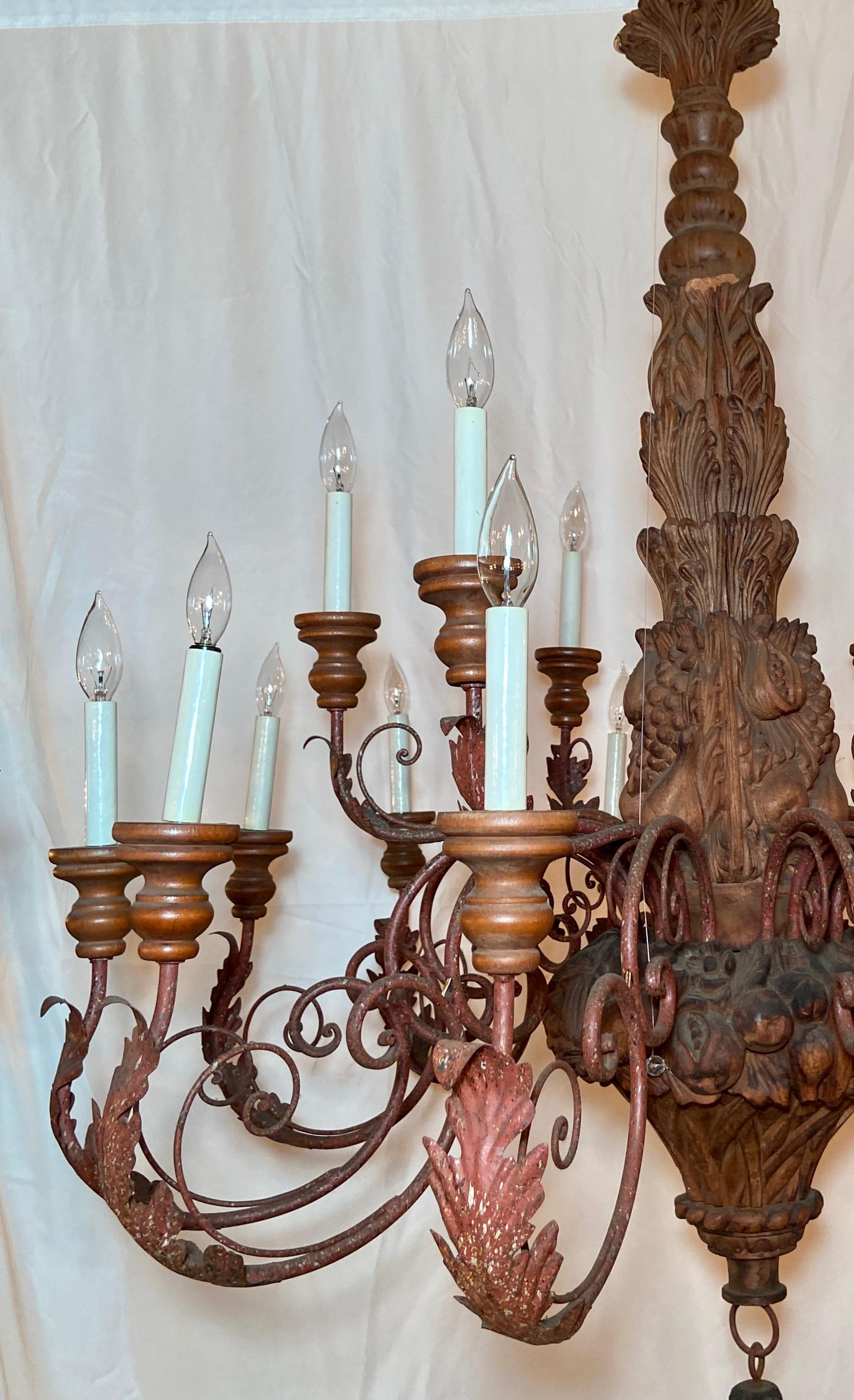 Large Estate Hand-Carved Wood and Wrought Iron 18-Light Chandelier  In Good Condition For Sale In New Orleans, LA