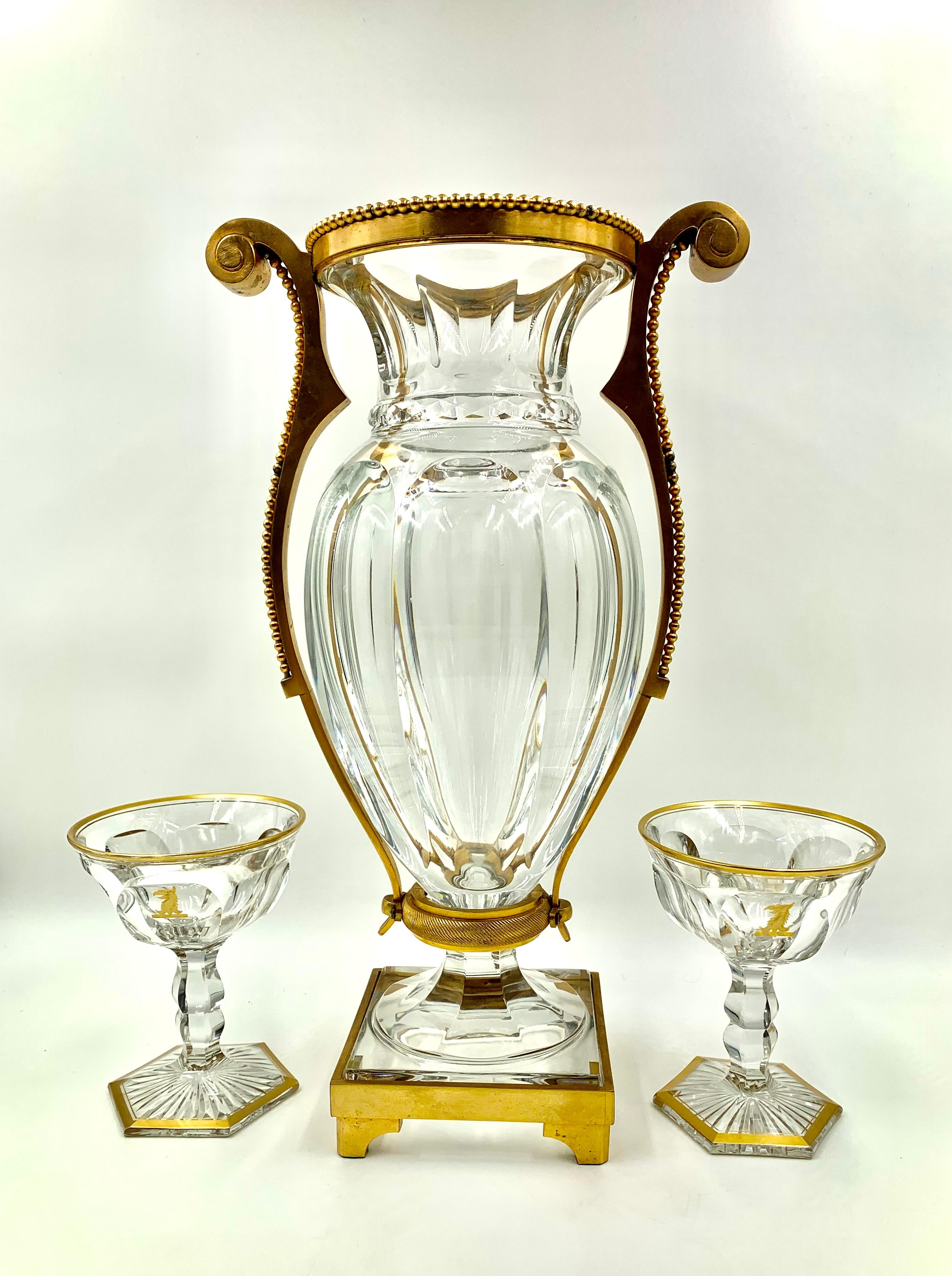 Große Vase aus Bronze und Kristall, signiert Baccarat Empire Harcourt im Angebot 4