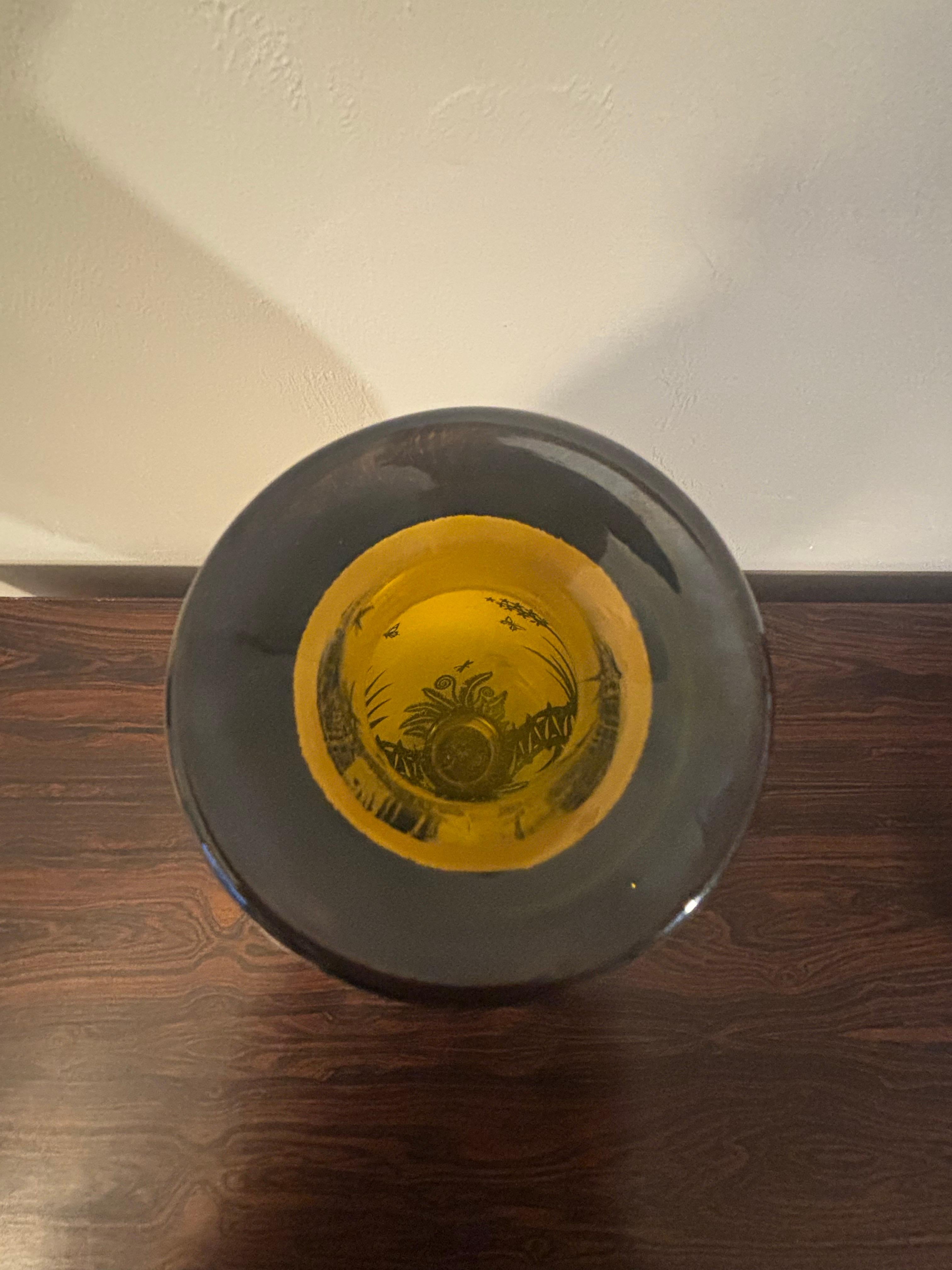 Grand vase d'art en verre gravé de Duncan McClellan en vente 2