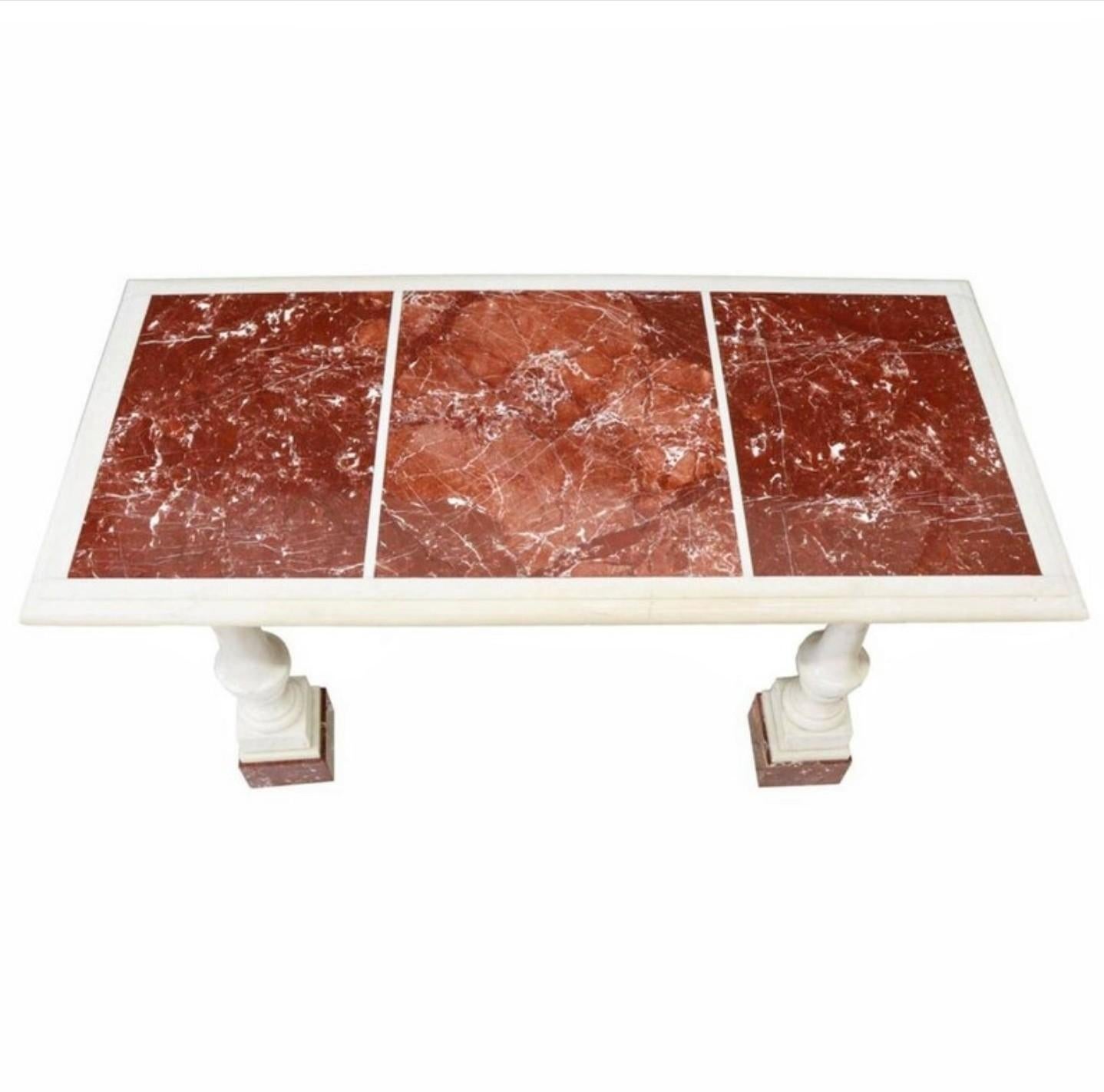 Marbre Ancienne table italienne néoclassique romaine de Carrare Rosso en marbre massif en vente