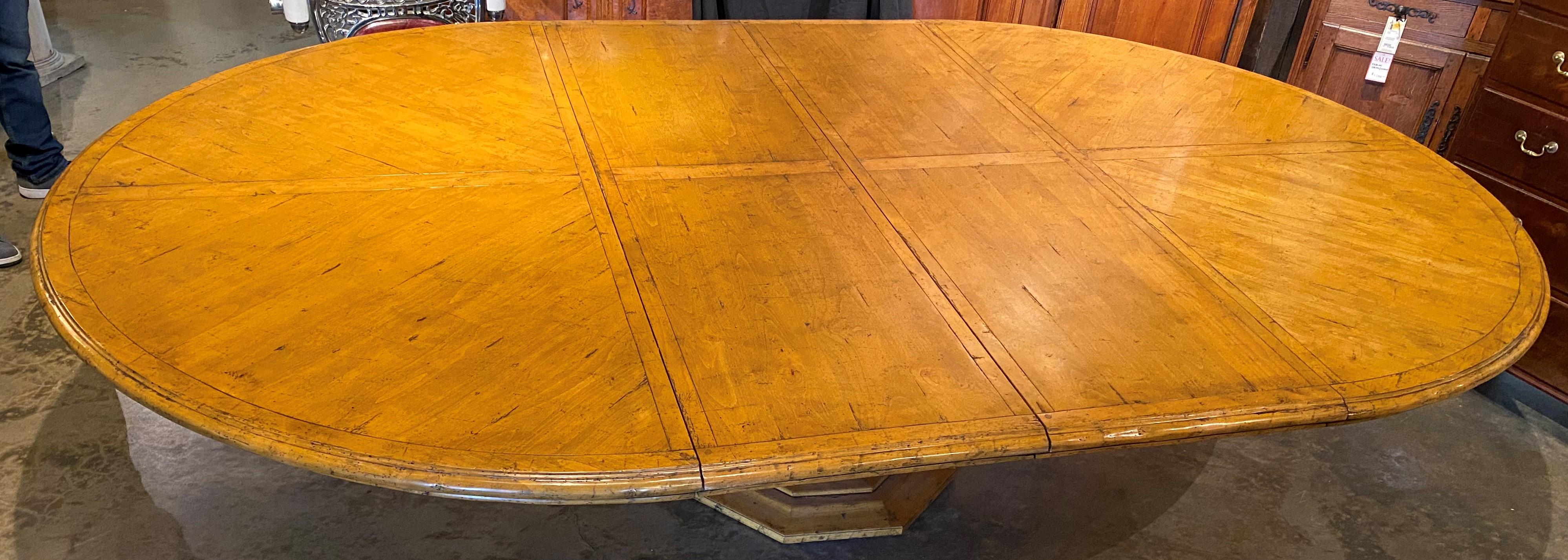 Large European Style Fruitwood Round Pedestal Dining Table with Two Leaves 3