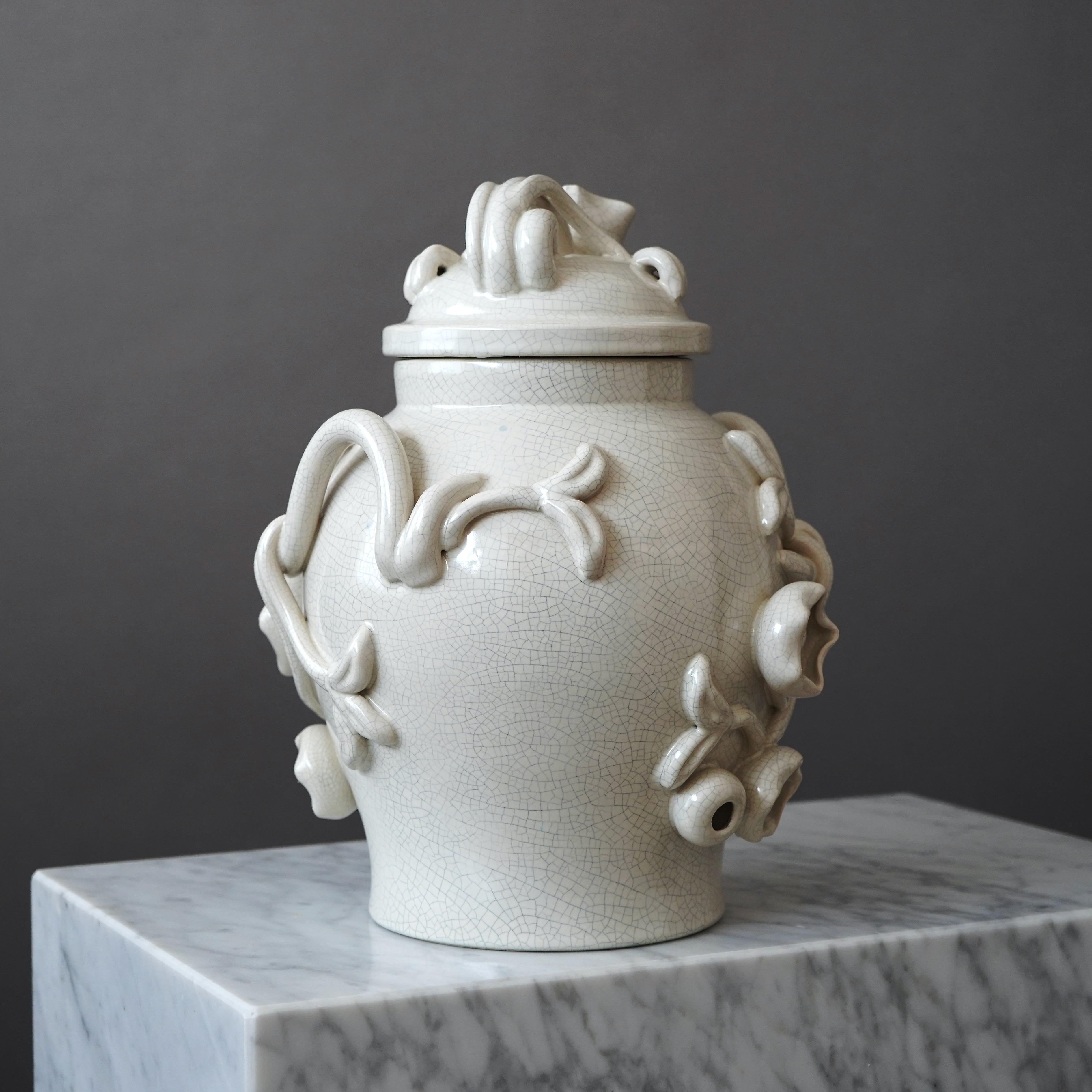 20ième siècle Grande urne à couvercle en verre craquelé Eva Jancke Björk. Bo Fajans, Suède, années 1940 en vente