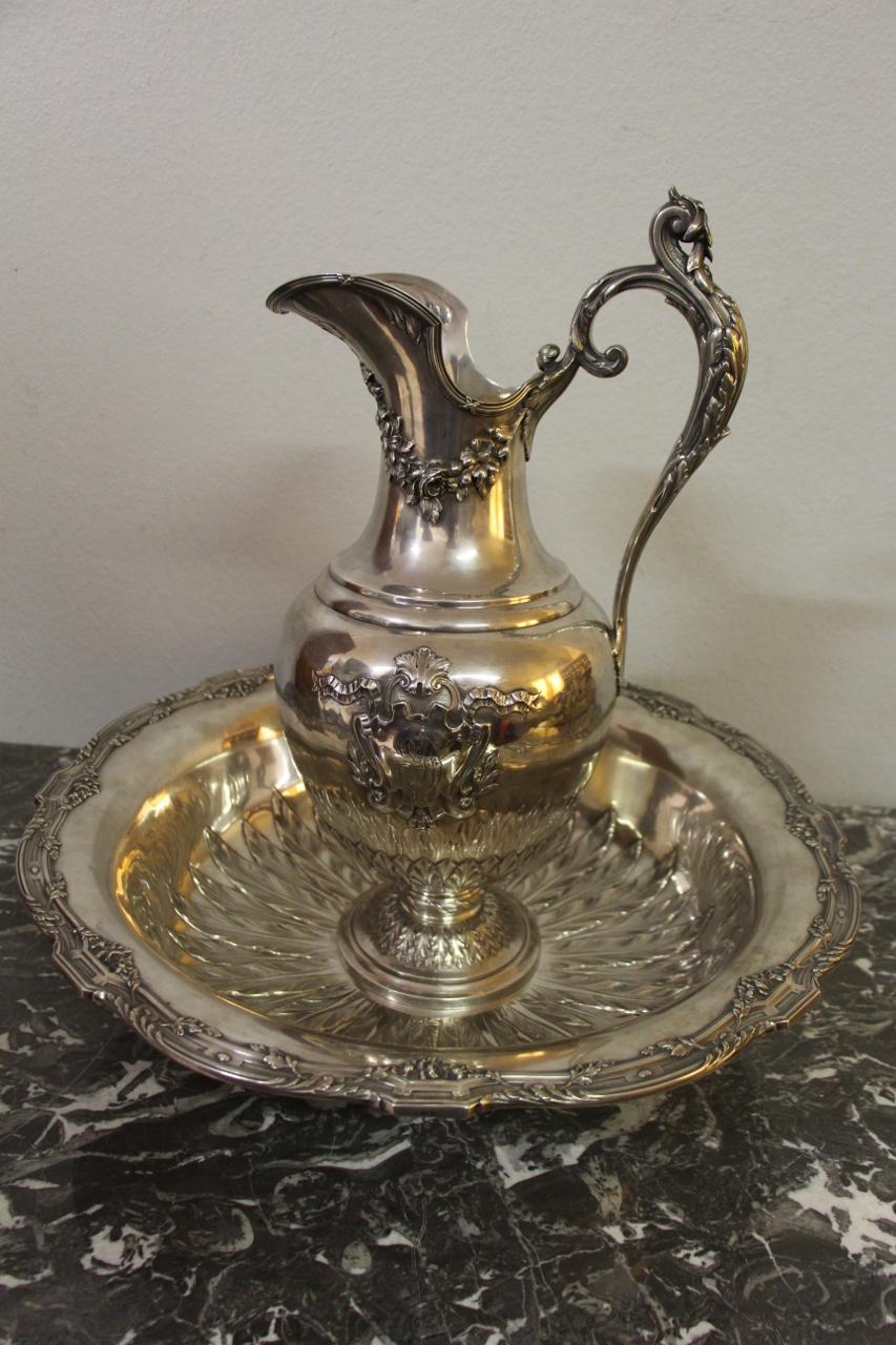 Large Ewer and Its Basin in Sterling Silver, 19th Century Flag In Good Condition In charmes, FR