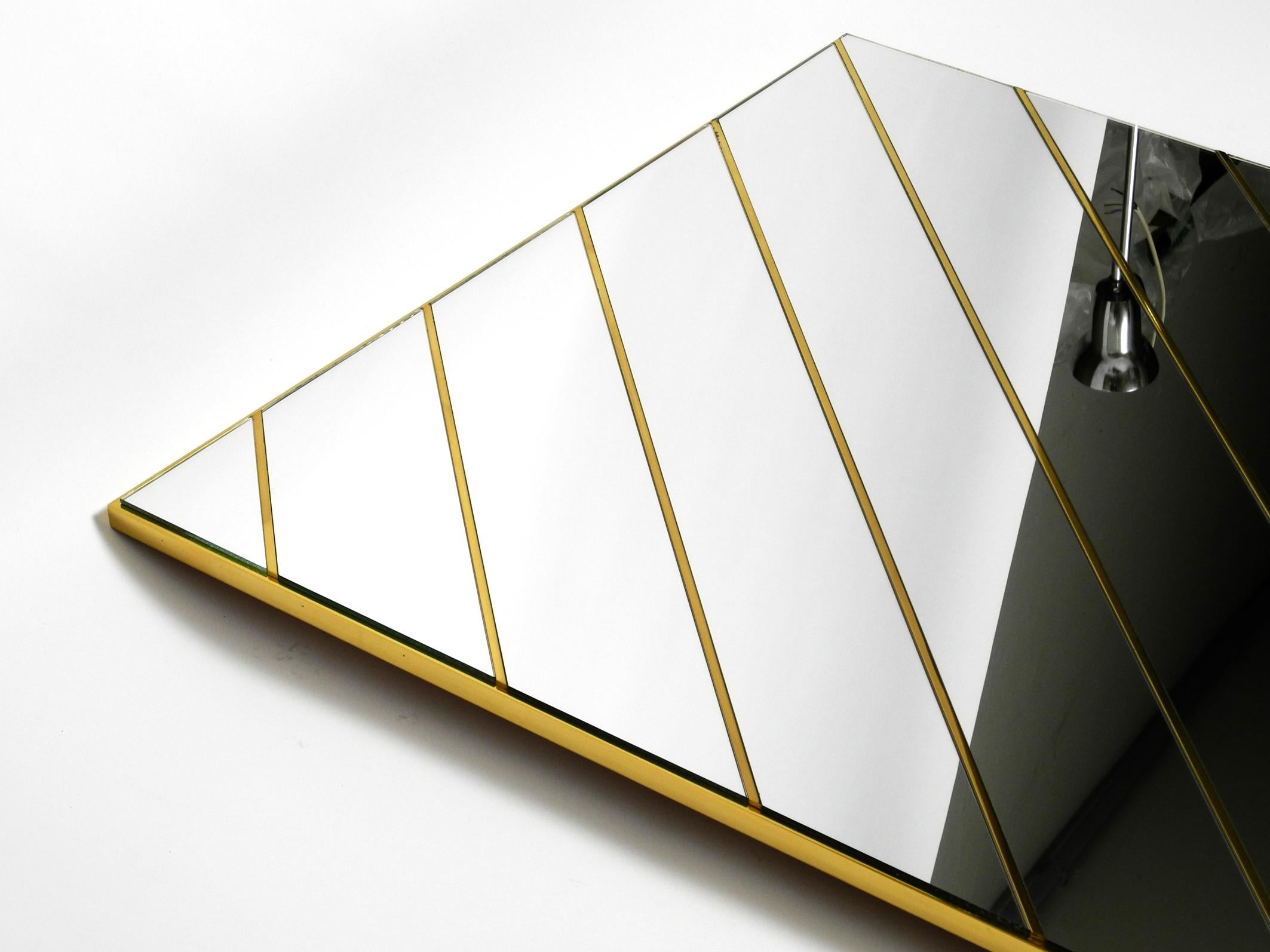 Large, Exceptional 1970s Brass Wall Mirror with Diagonal Mirror Strips For Sale 5