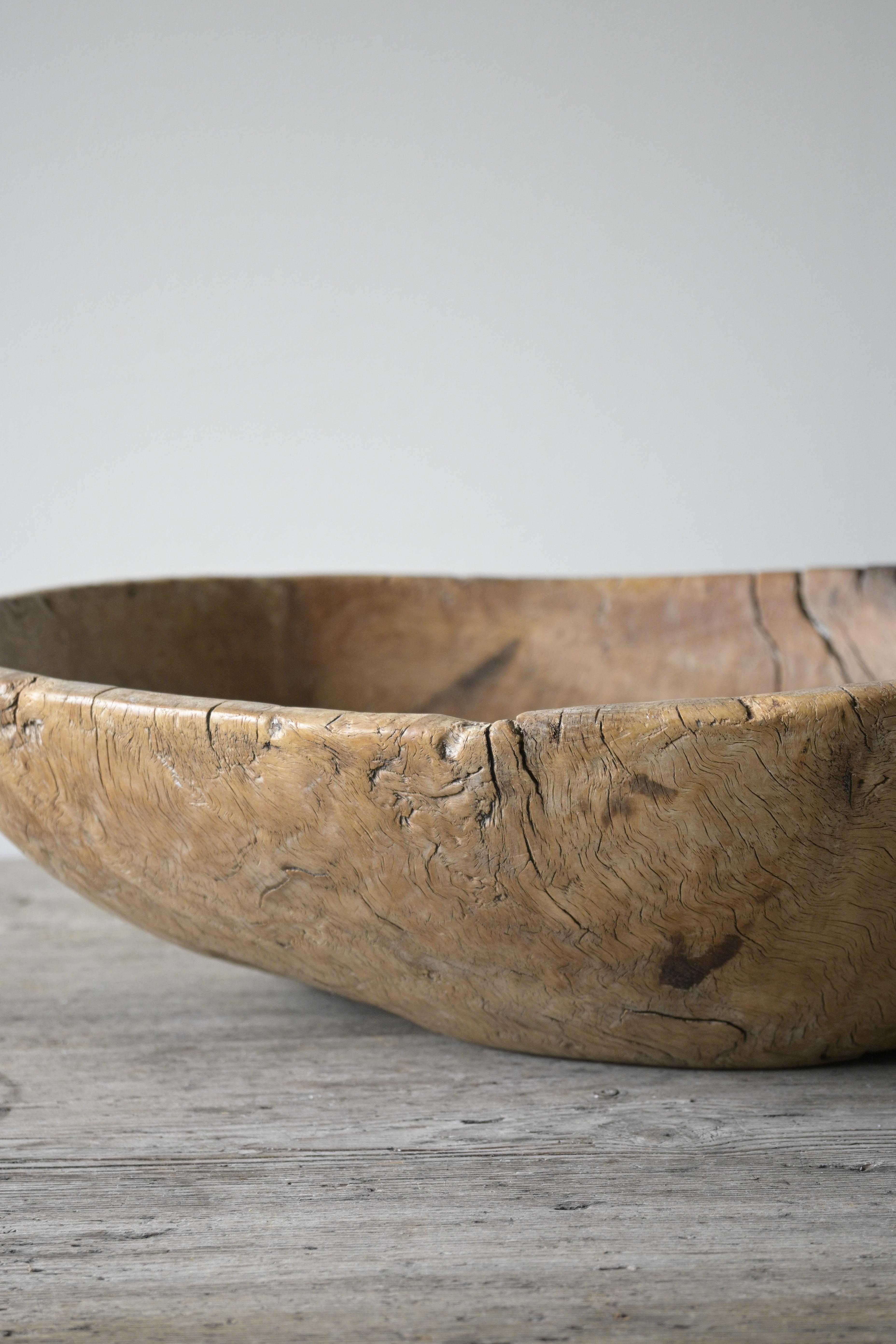 Large Exceptional Norwegian Burl Birch Bowl, ca 1780–1830 For Sale 2