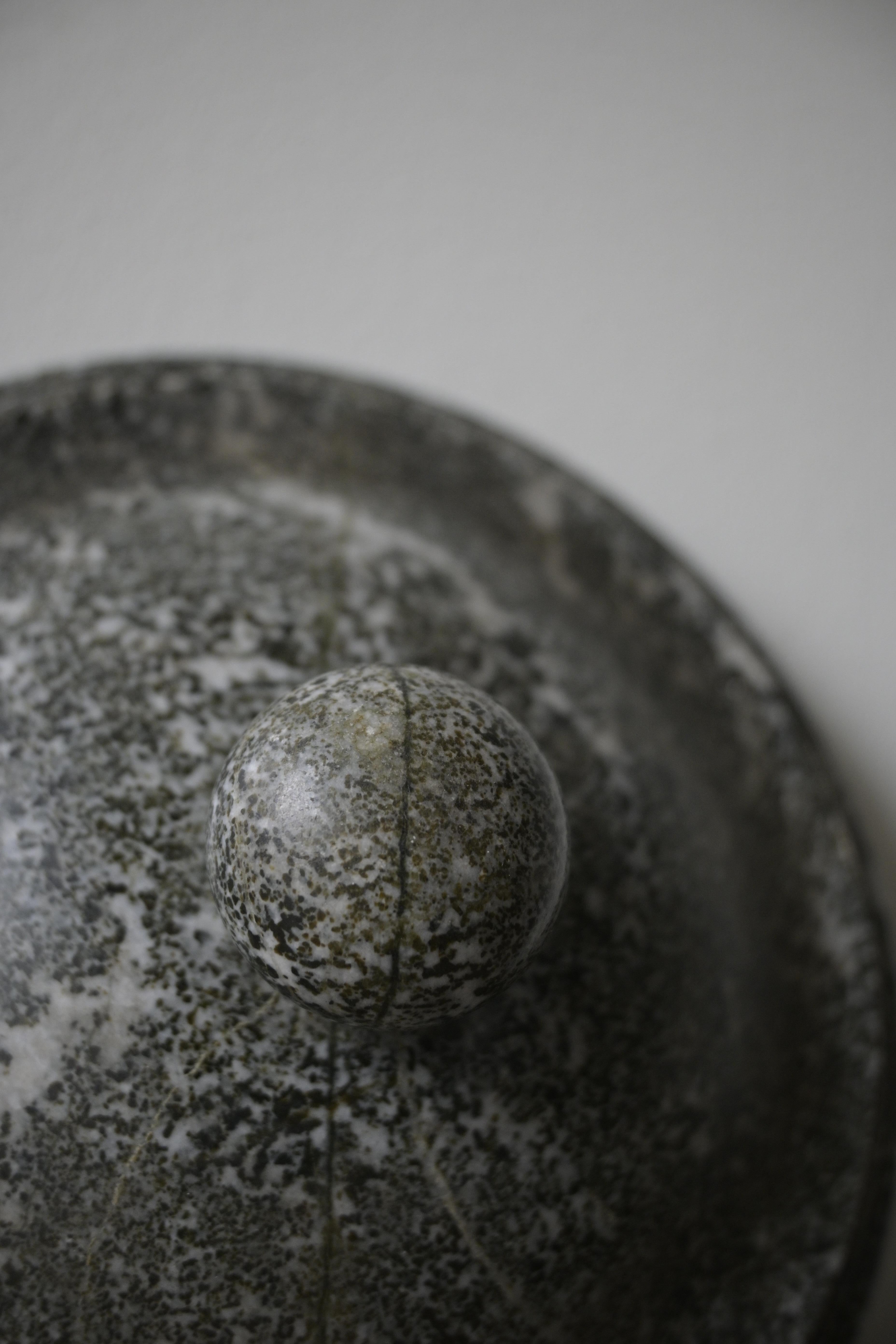 Large Exceptional Swedish Empire Stone Box ca 1800–1830s For Sale 3