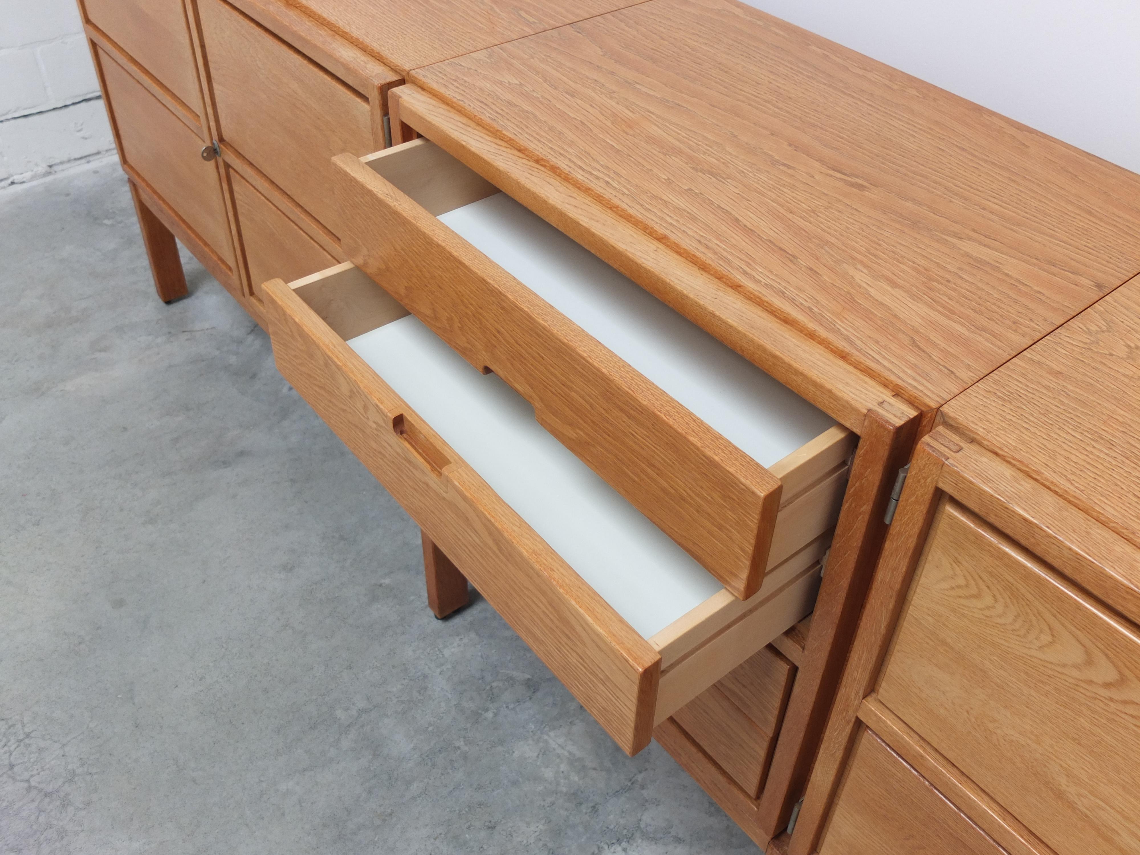 Large Exclusive 'N-Line' Sideboard in Oak by P&J Neirinck, 1968 6