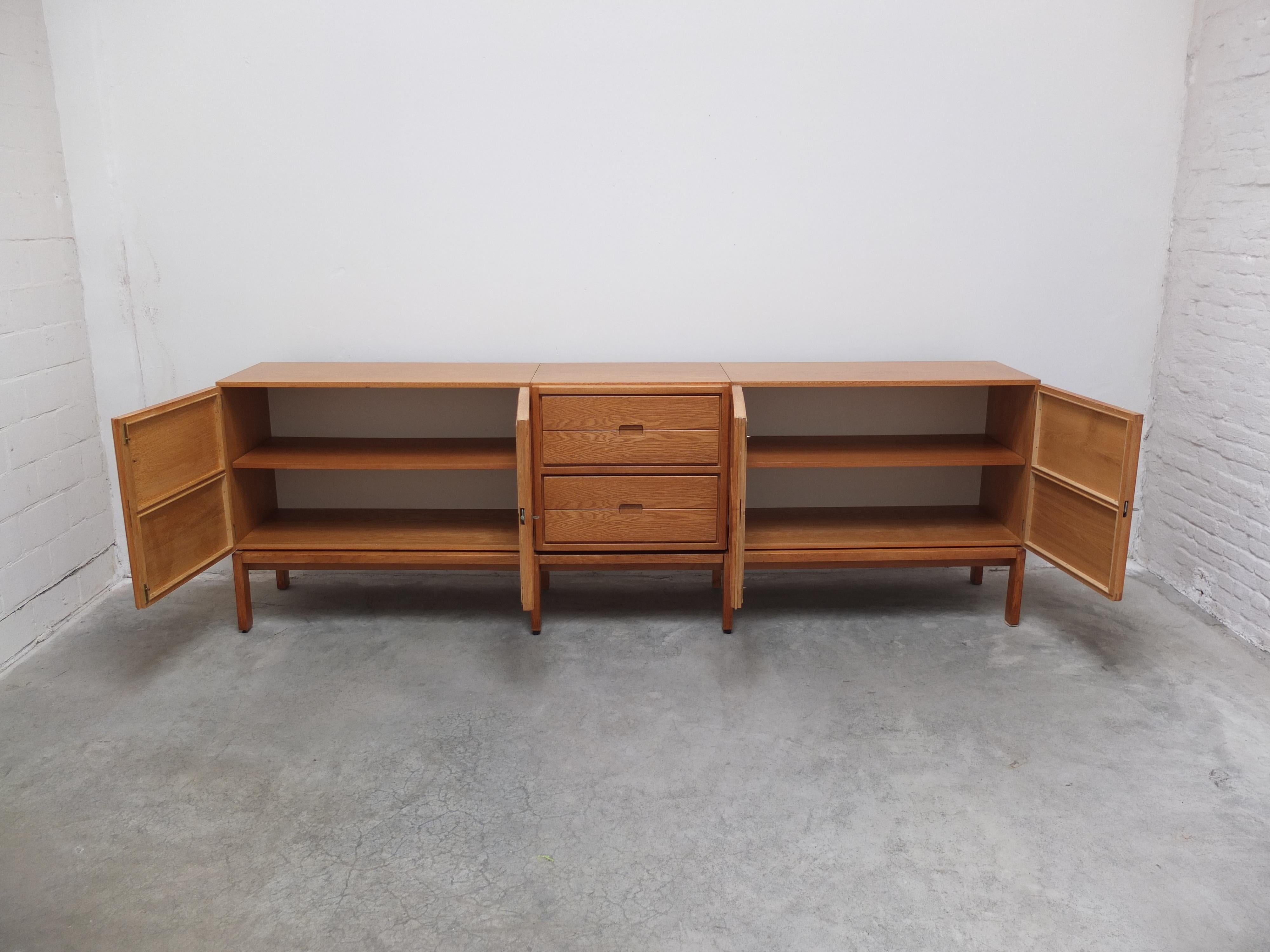 Large Exclusive 'N-Line' Sideboard in Oak by P&J Neirinck, 1968 10