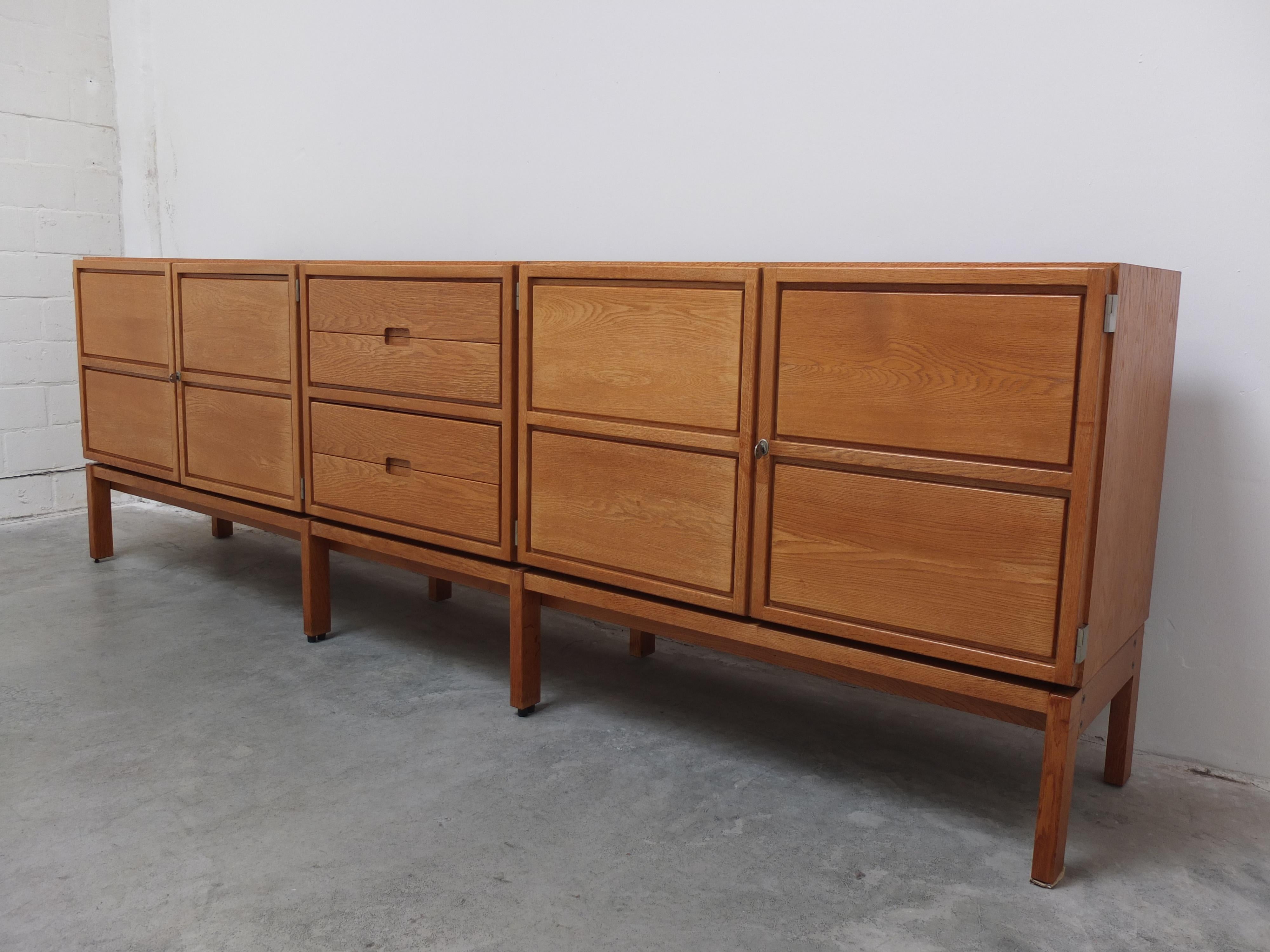 Large Exclusive 'N-Line' Sideboard in Oak by P&J Neirinck, 1968 1