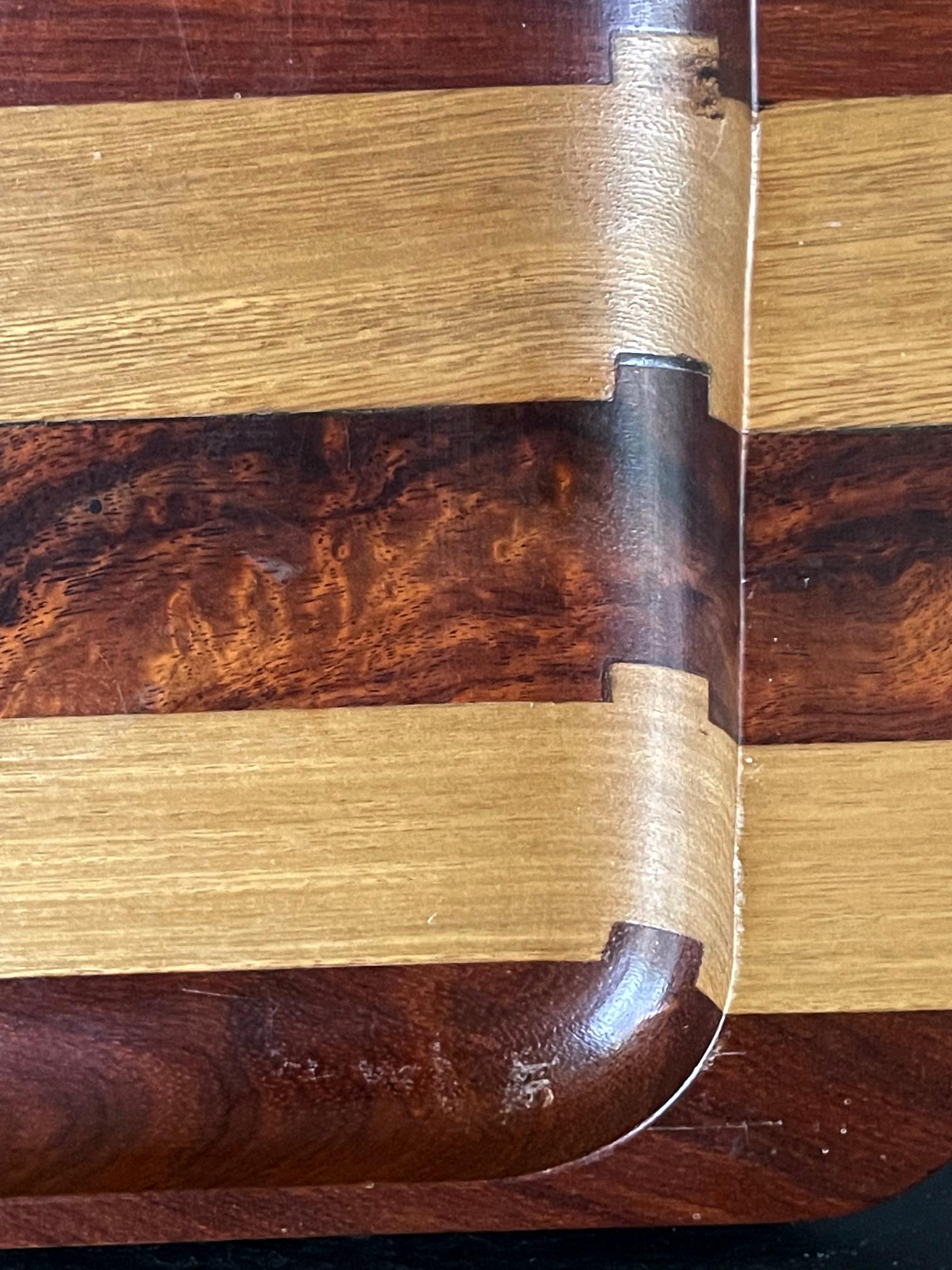 Großes exotisches Tablett aus gemischtem Holz von Don Shoemaker im Angebot 1
