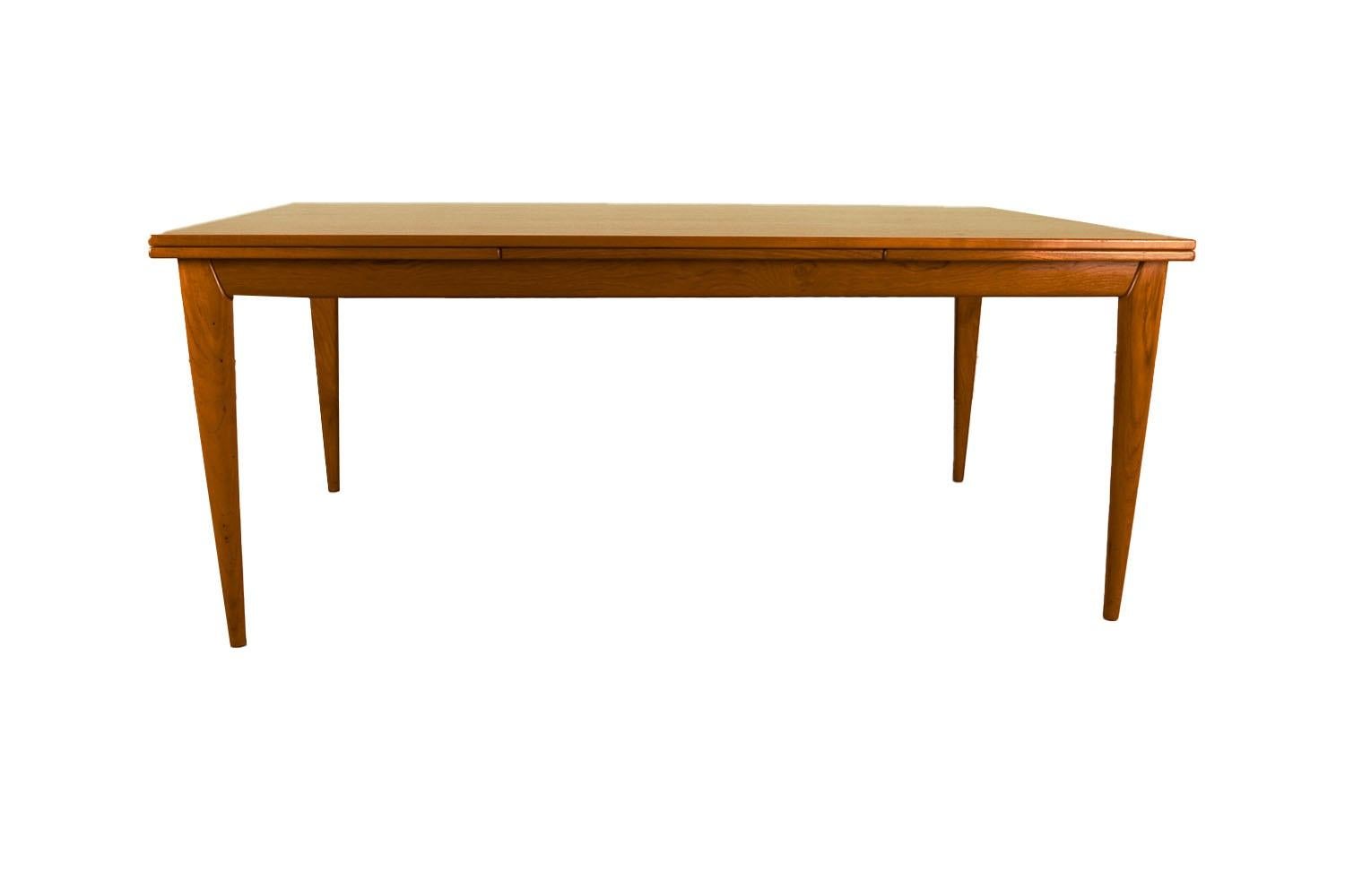 Large Expandable Dining Table Mid Century Teak Danish  For Sale 1