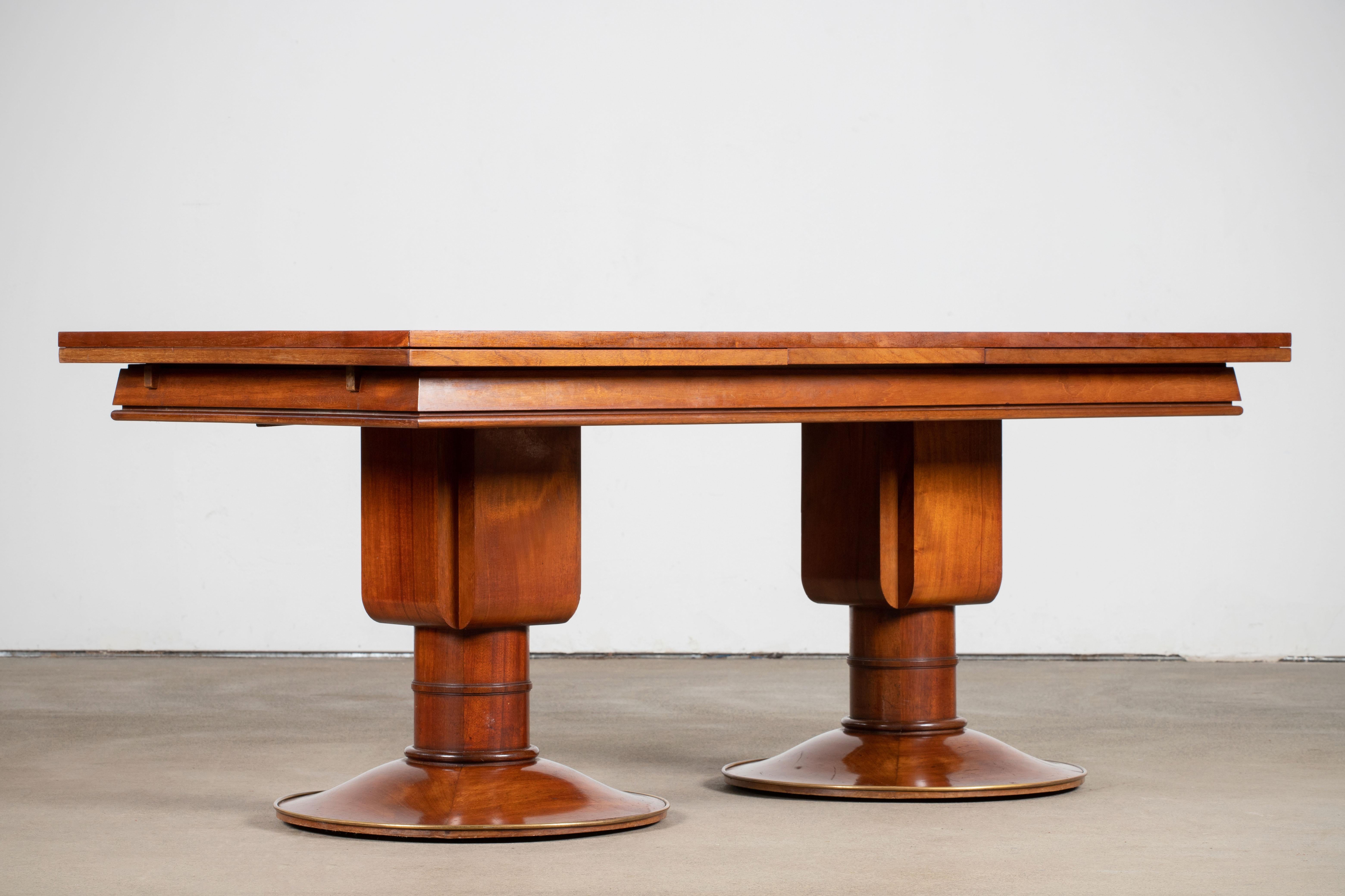 Large Extendable Art Deco Table, Solid Mahogany, France, 1930. In Good Condition In Kaštel Sućurac, Splitsko-dalmatinska županija