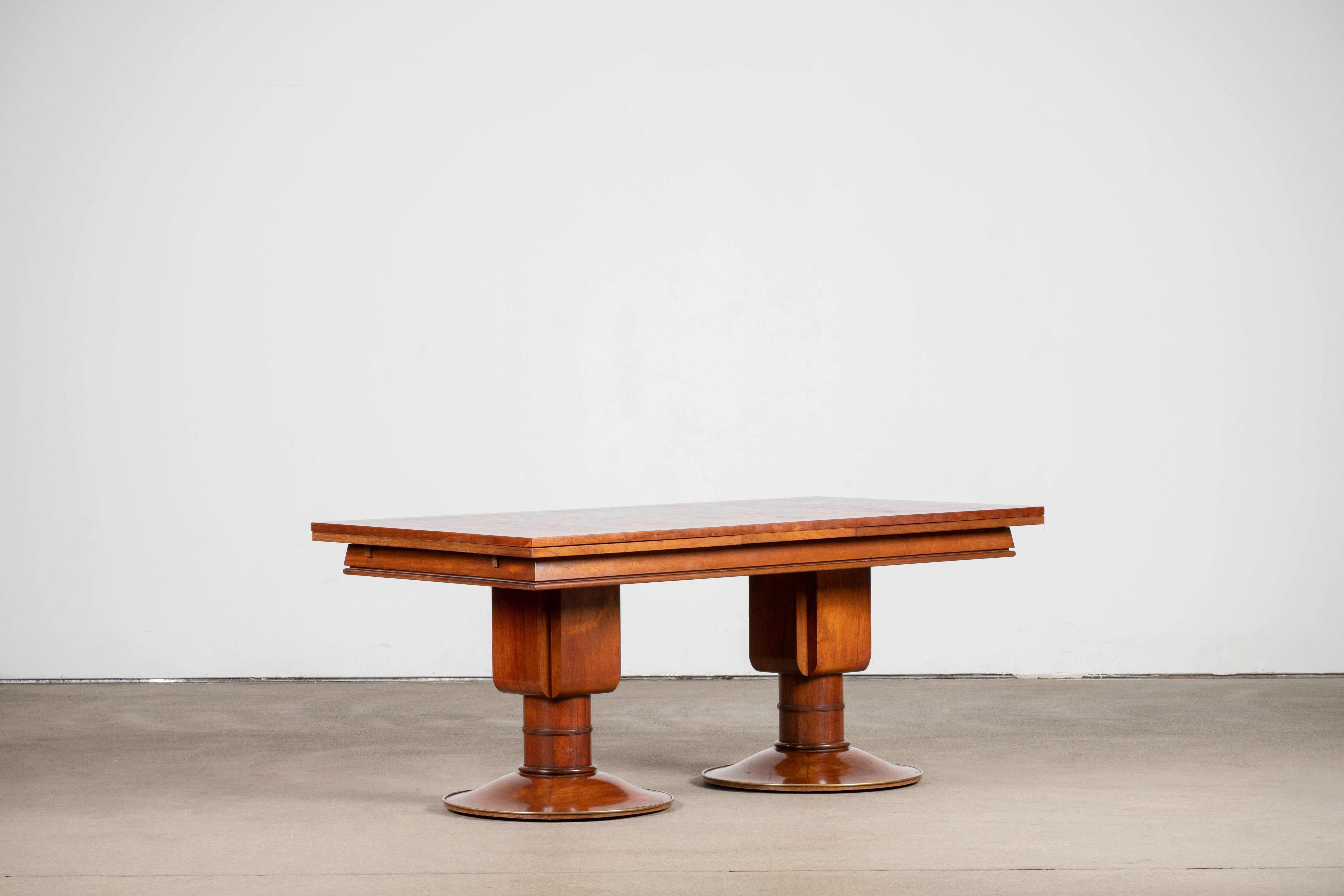 Mid-20th Century Large Extendable Art Deco Table, Solid Mahogany, France, 1930.