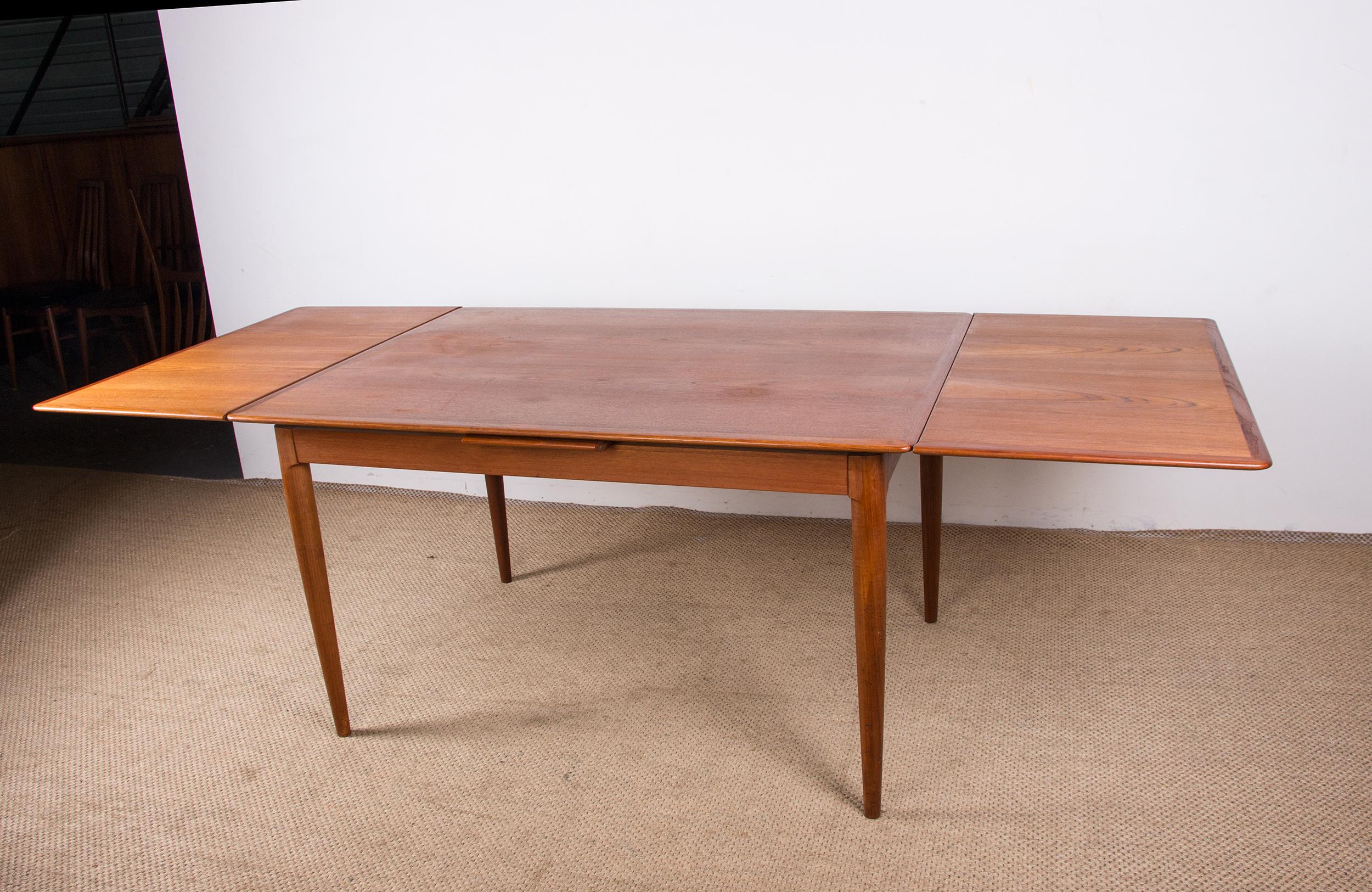 Large Extendable Danish Teak Dining Table by Skovmand and Andersen, 1960 For Sale 14