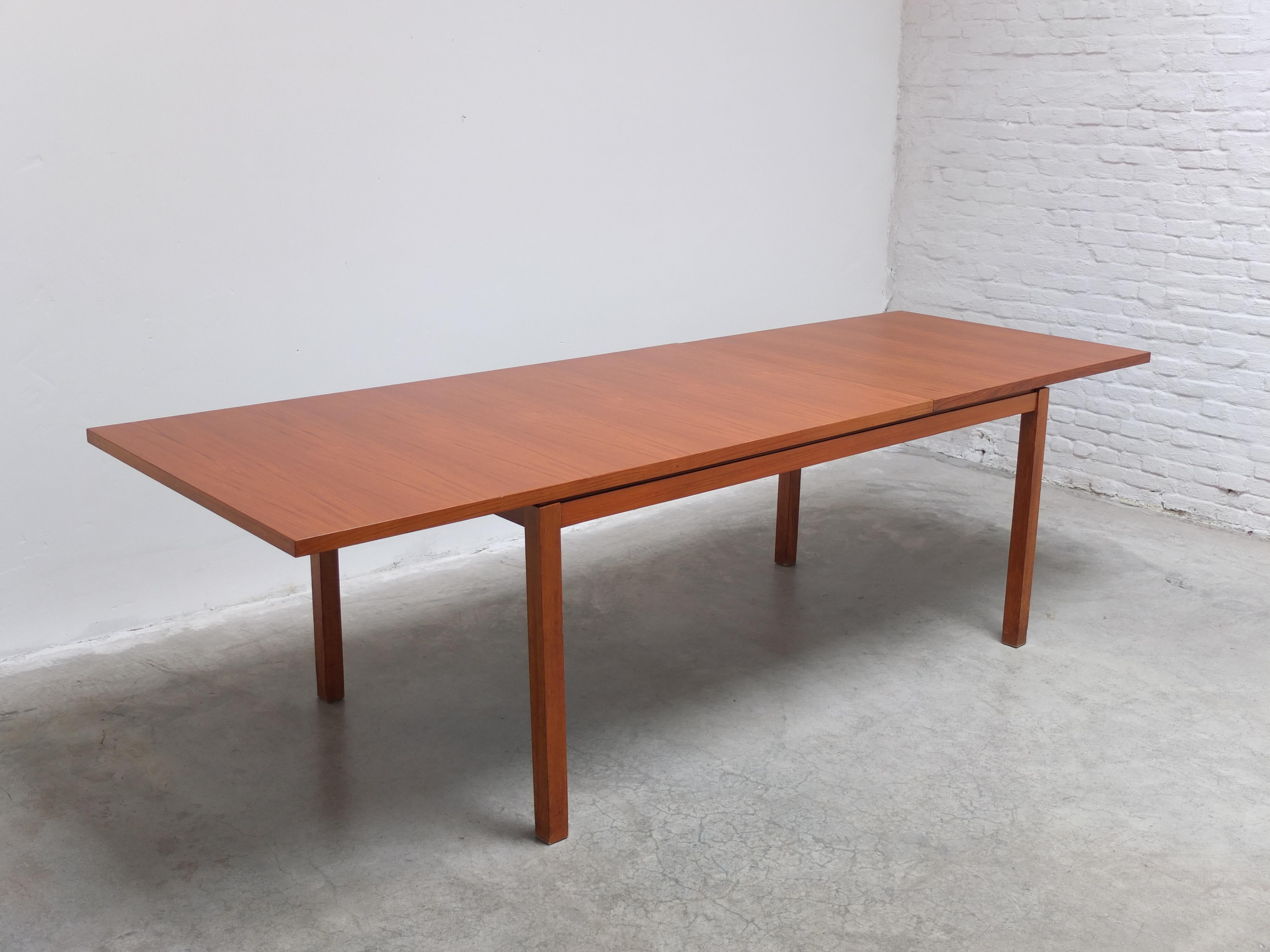 Large Extendable Dining Table by Oswald Vermaercke for V-Form, 1960s For Sale 8