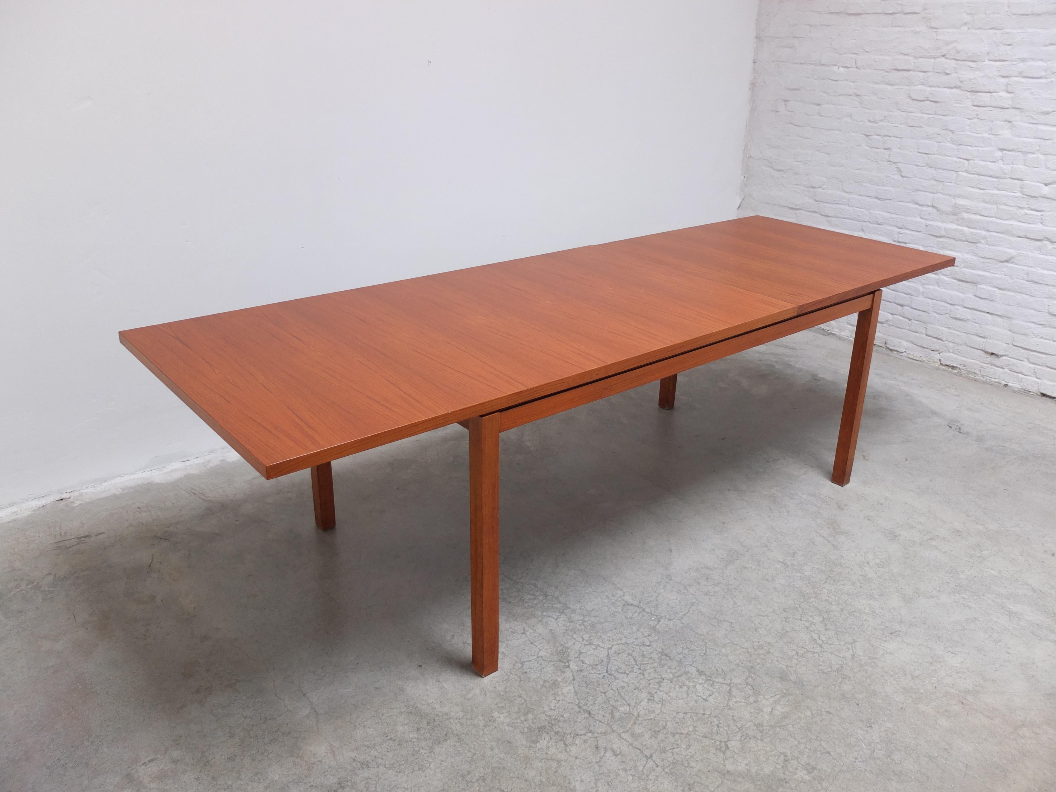 Large Extendable Dining Table by Oswald Vermaercke for V-Form, 1960s For Sale 10