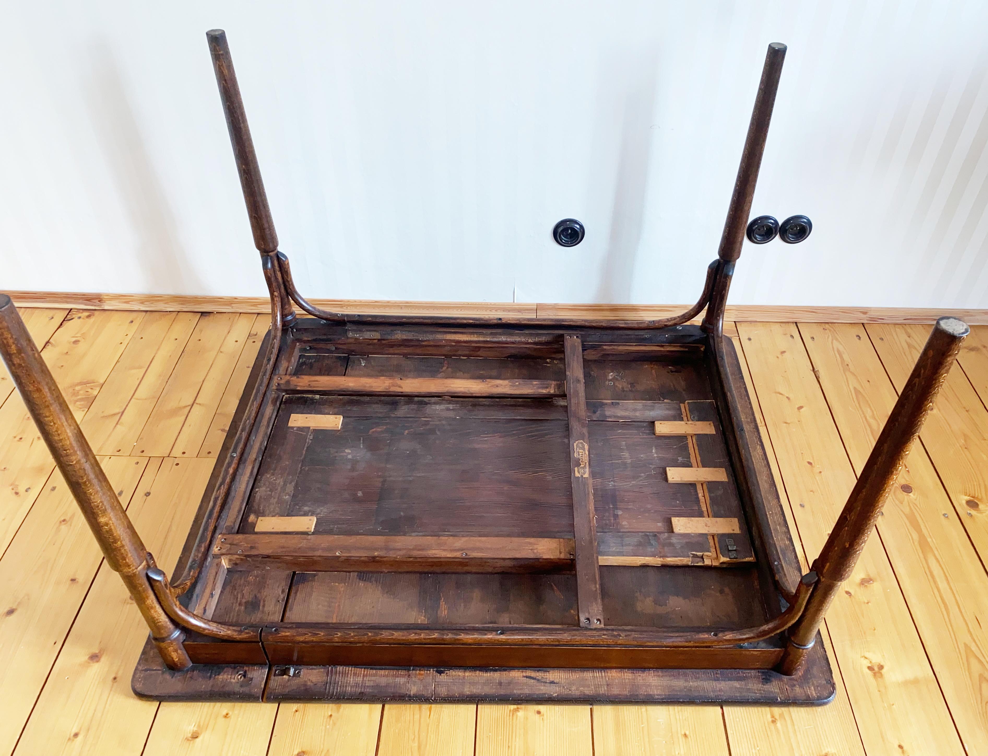 Large extendable dining table - Thonet Nr.119, 1900ca en vente 4