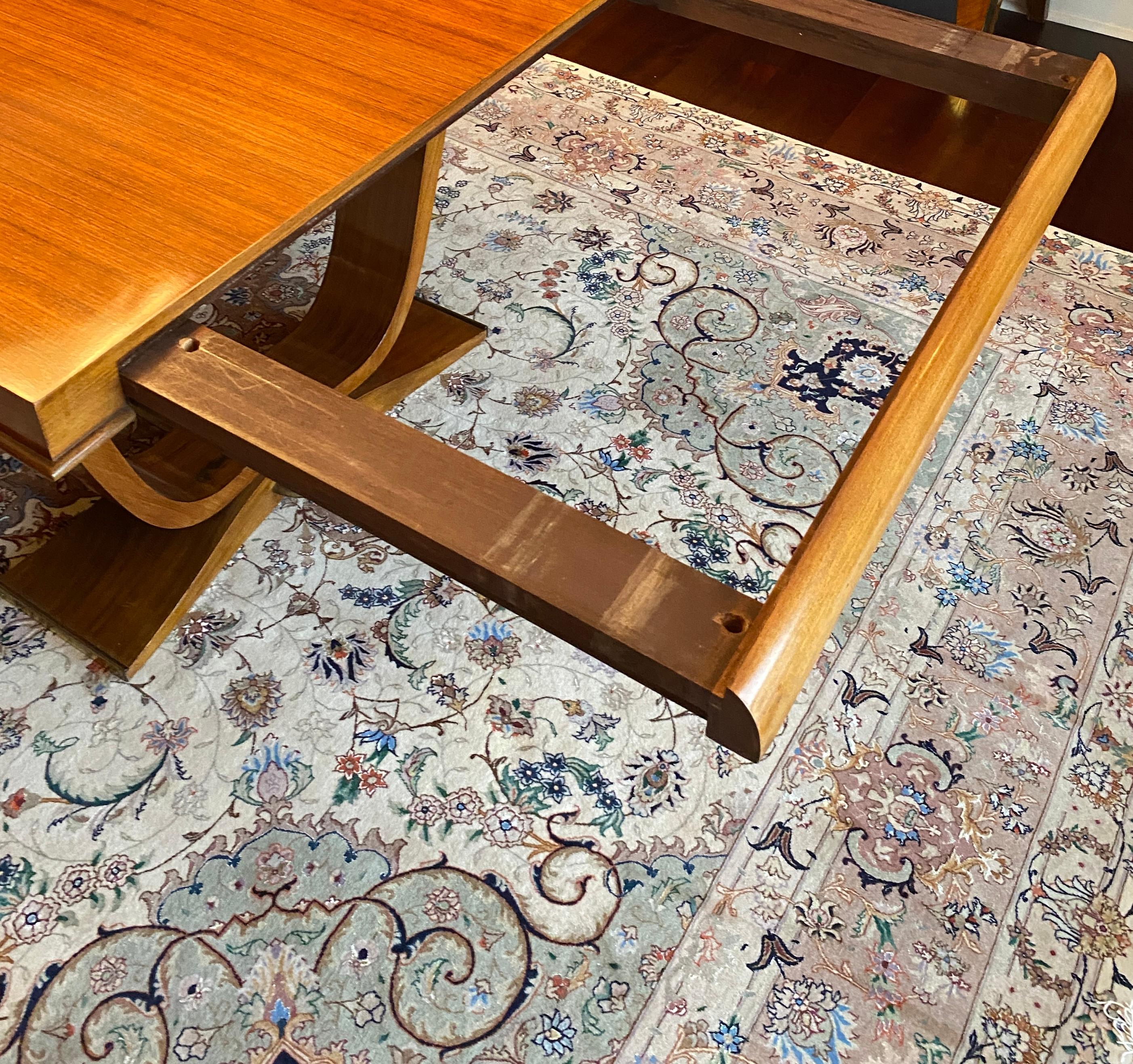Fait main Grande table à manger Art Déco française extensible, table à manger de style Jules Leleu en vente