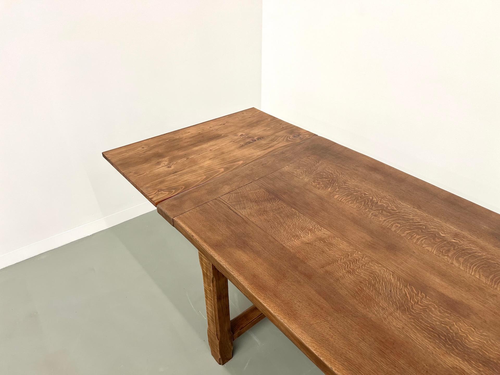 Large extendable french oak farmhouse table, 50's 4