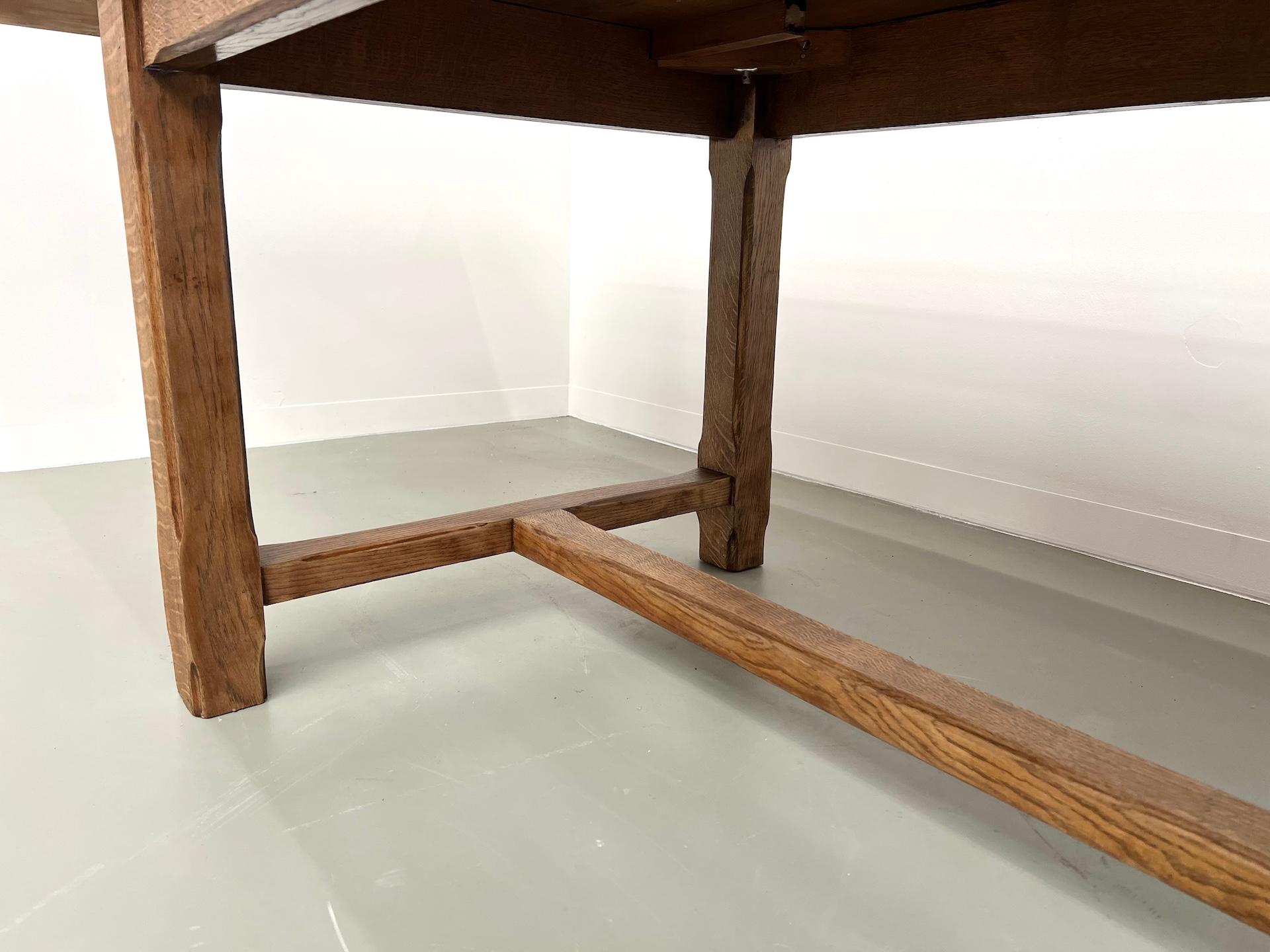Large extendable french oak farmhouse table, 50's 8