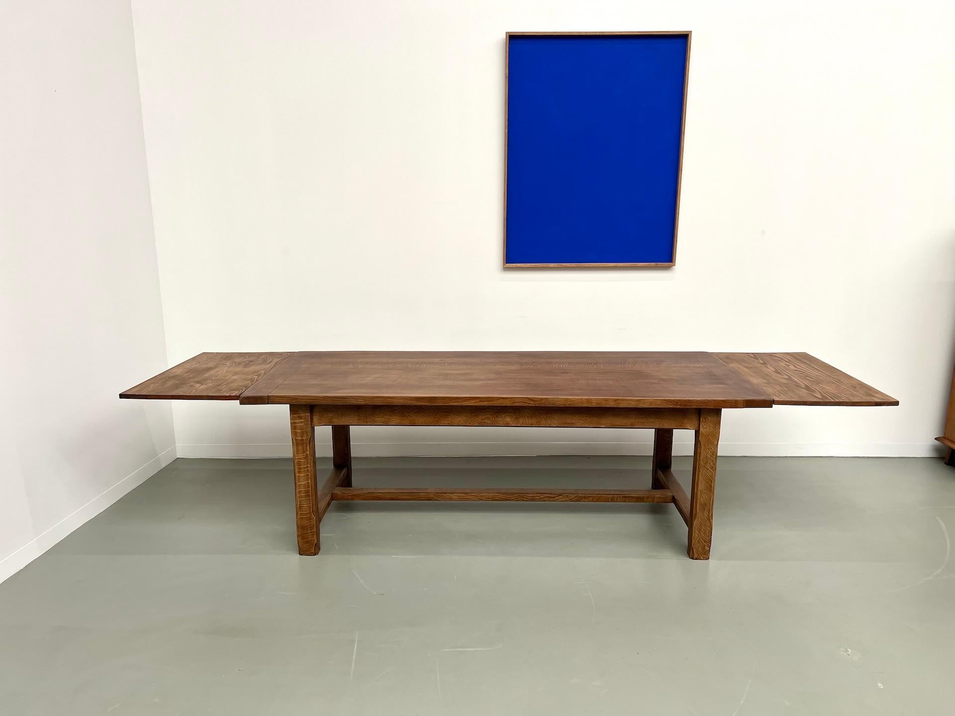 Mid-20th Century Large extendable french oak farmhouse table, 50's