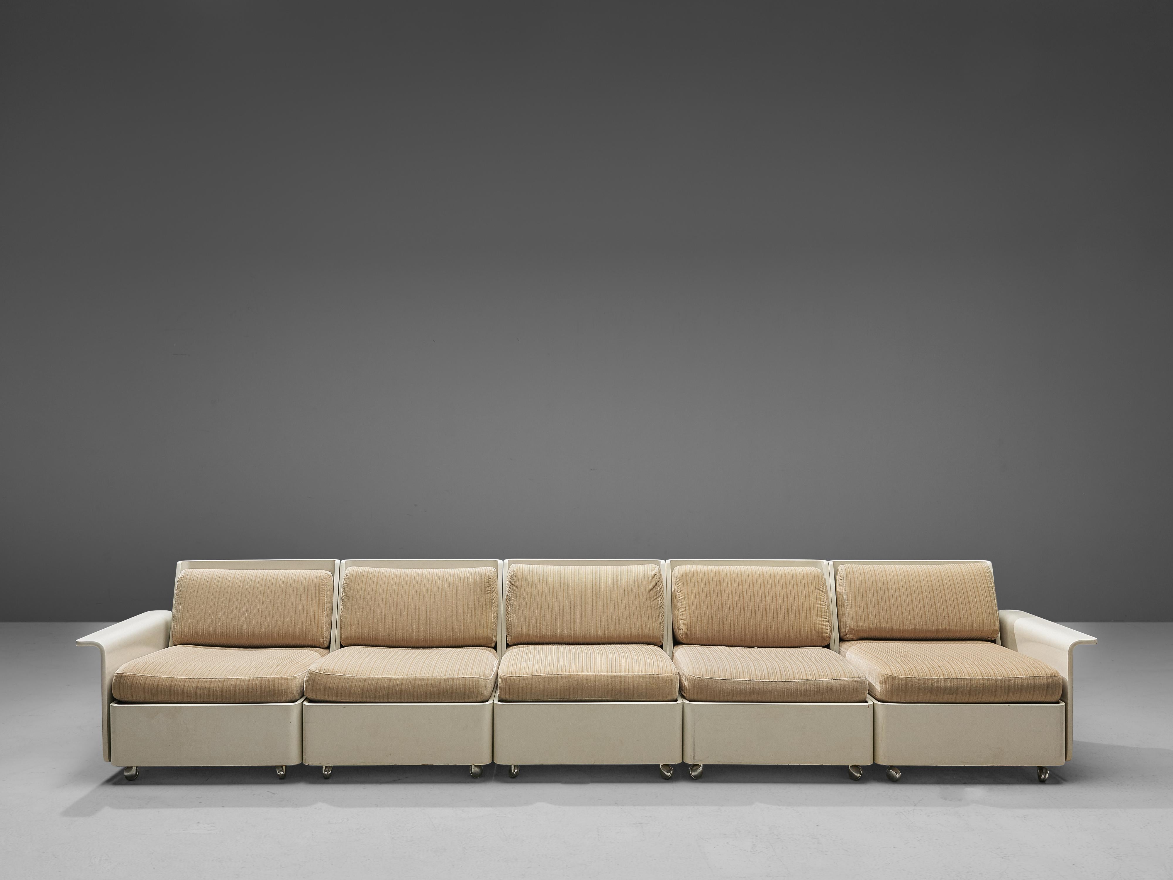Large Extendable Modular Sofa on Wheels 3