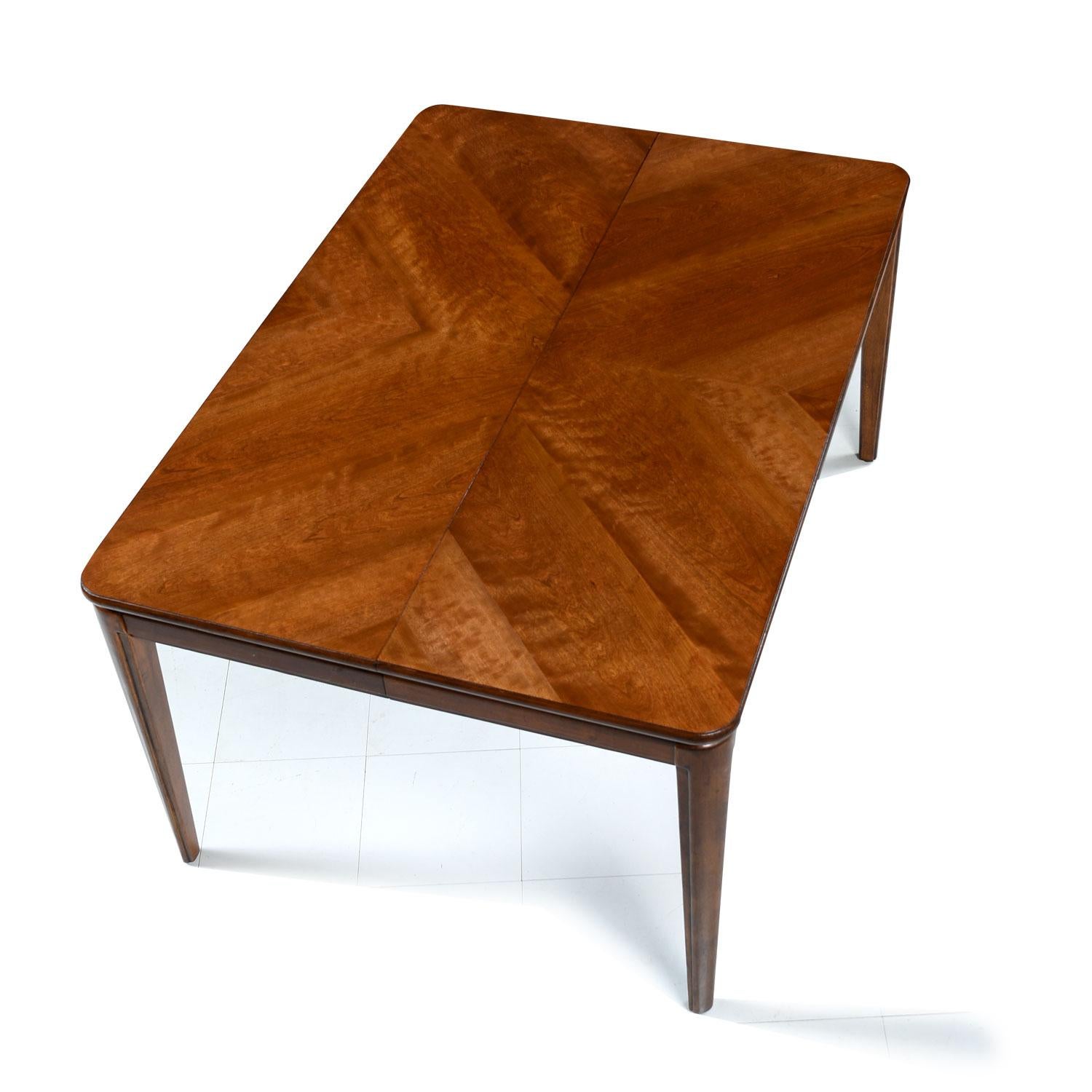 American Large Extendable Rectangle to Square Cherrywood Butterfly Leaf Dining Table