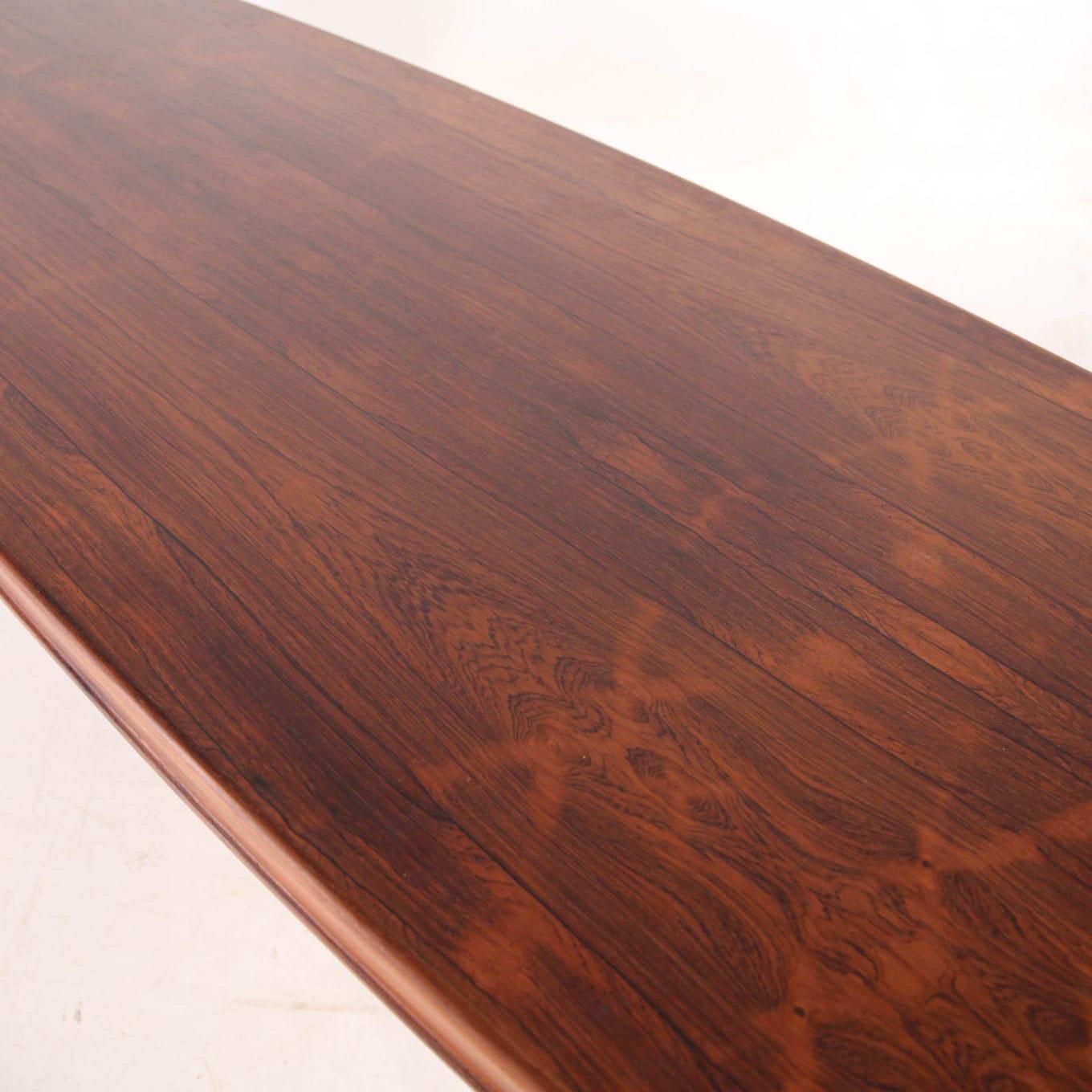 Bois de rose Grande table basse extensible en bois de rose en vente