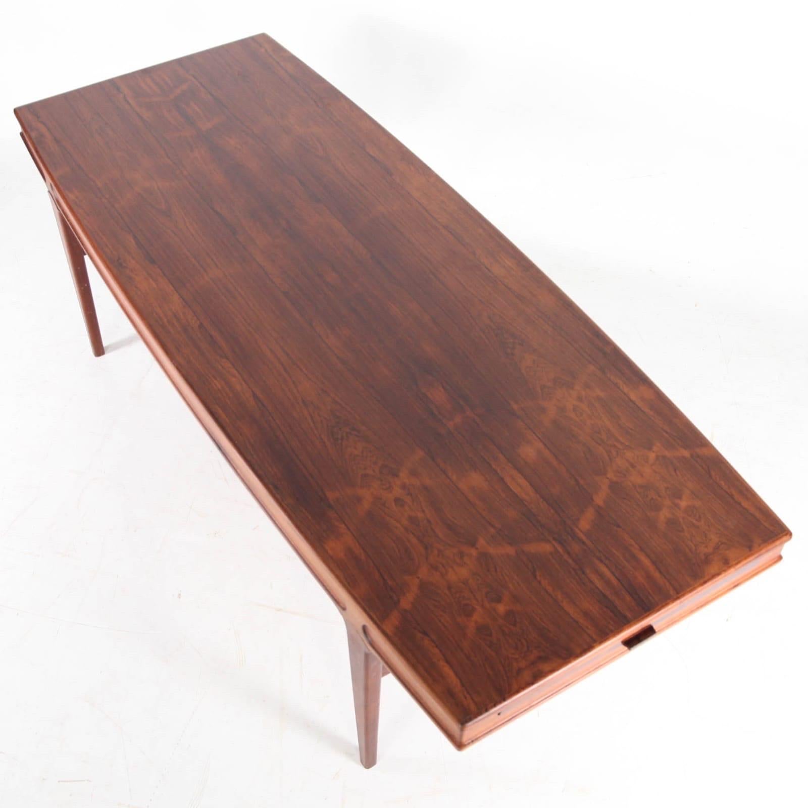 Grande table basse extensible en bois de rose en vente 3
