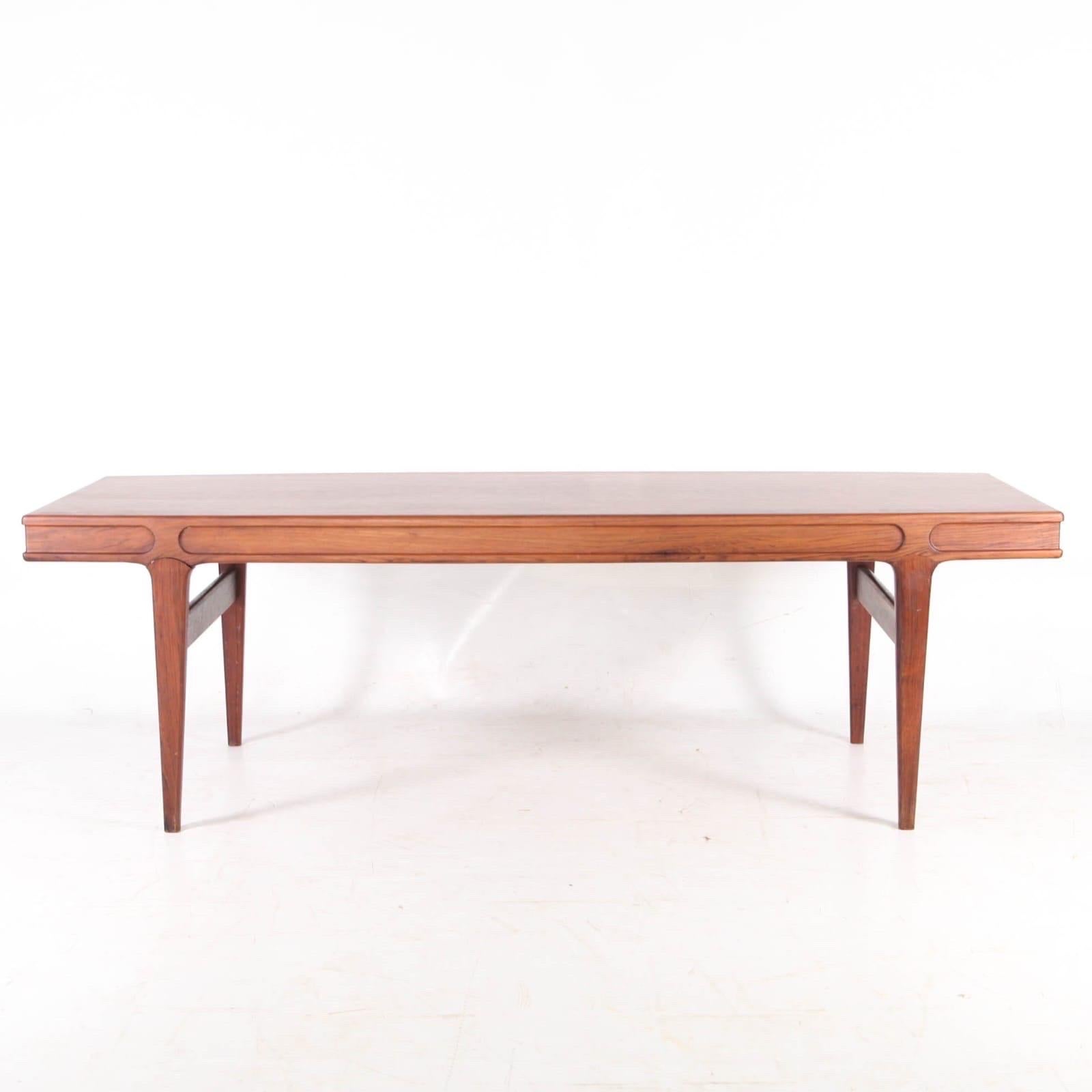 Grande table basse extensible en bois de rose en vente 4