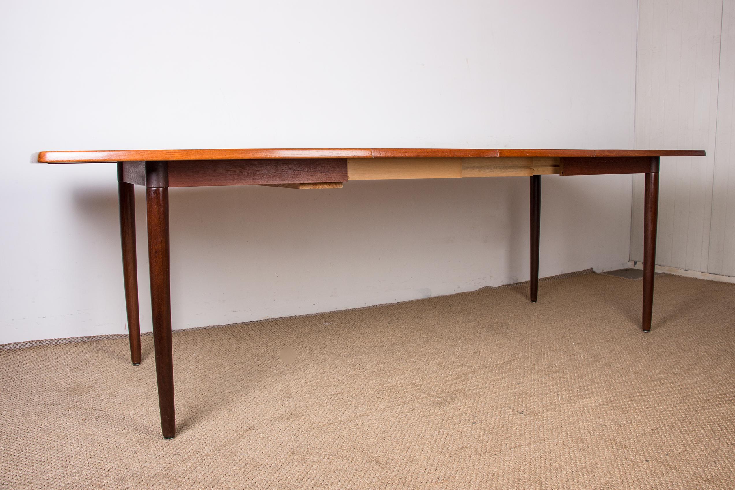 Large Extendable Scandinavian Teak Dining Table by Alf Aarseth for Gustav Bahus 8